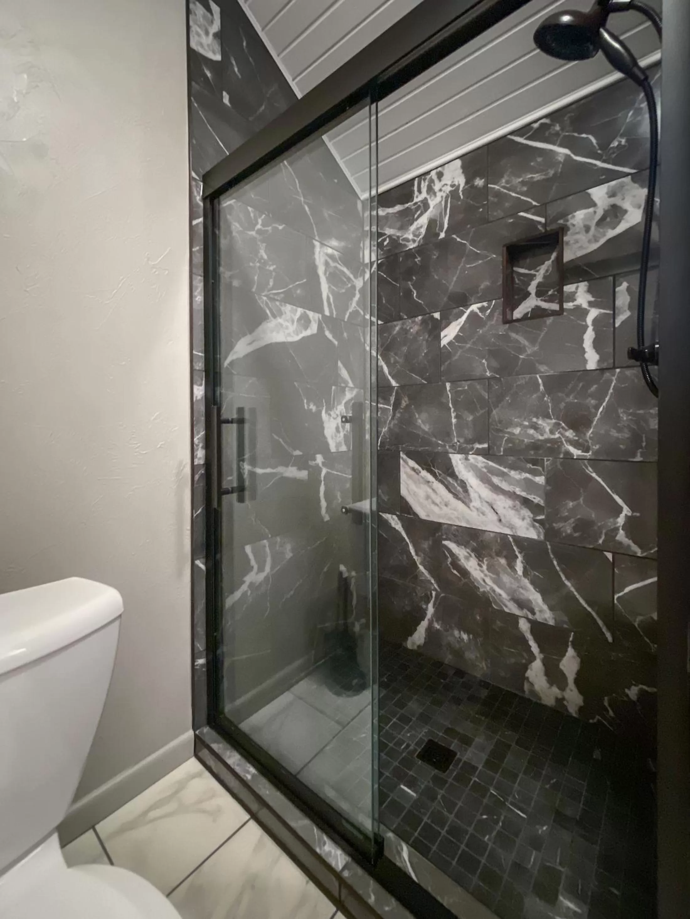 Black Forest Inn Bed & Breakfast