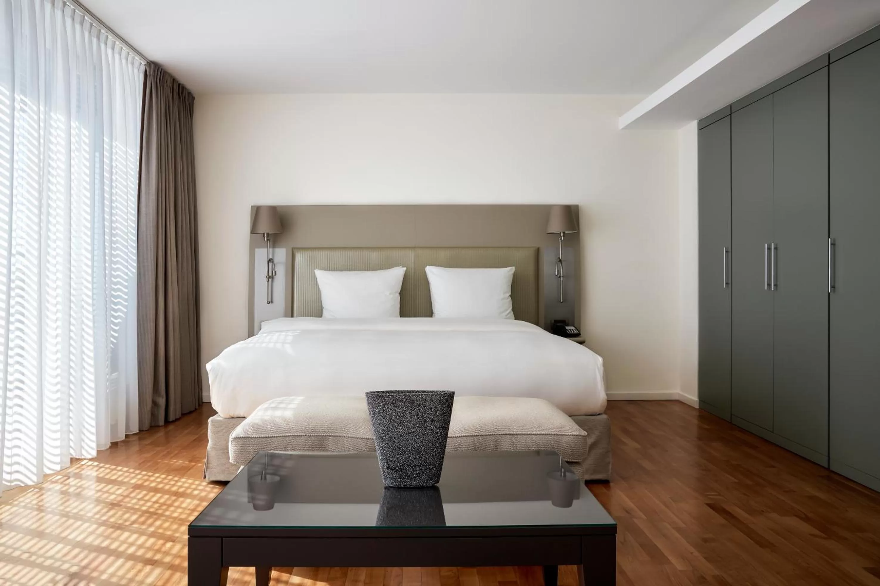 Photo of the whole room, Bed in The Mandala Berlin, a Member of Design Hotels