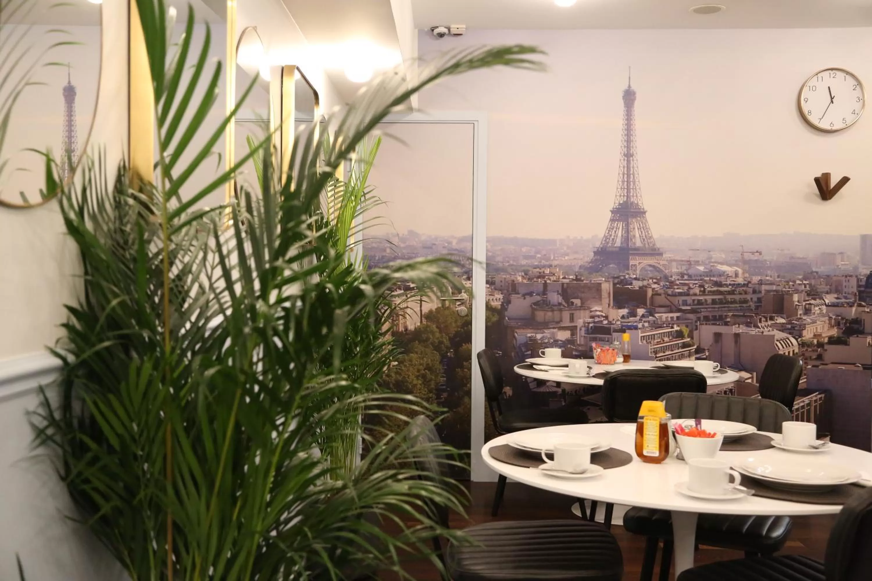 Buffet breakfast in Stella Etoile