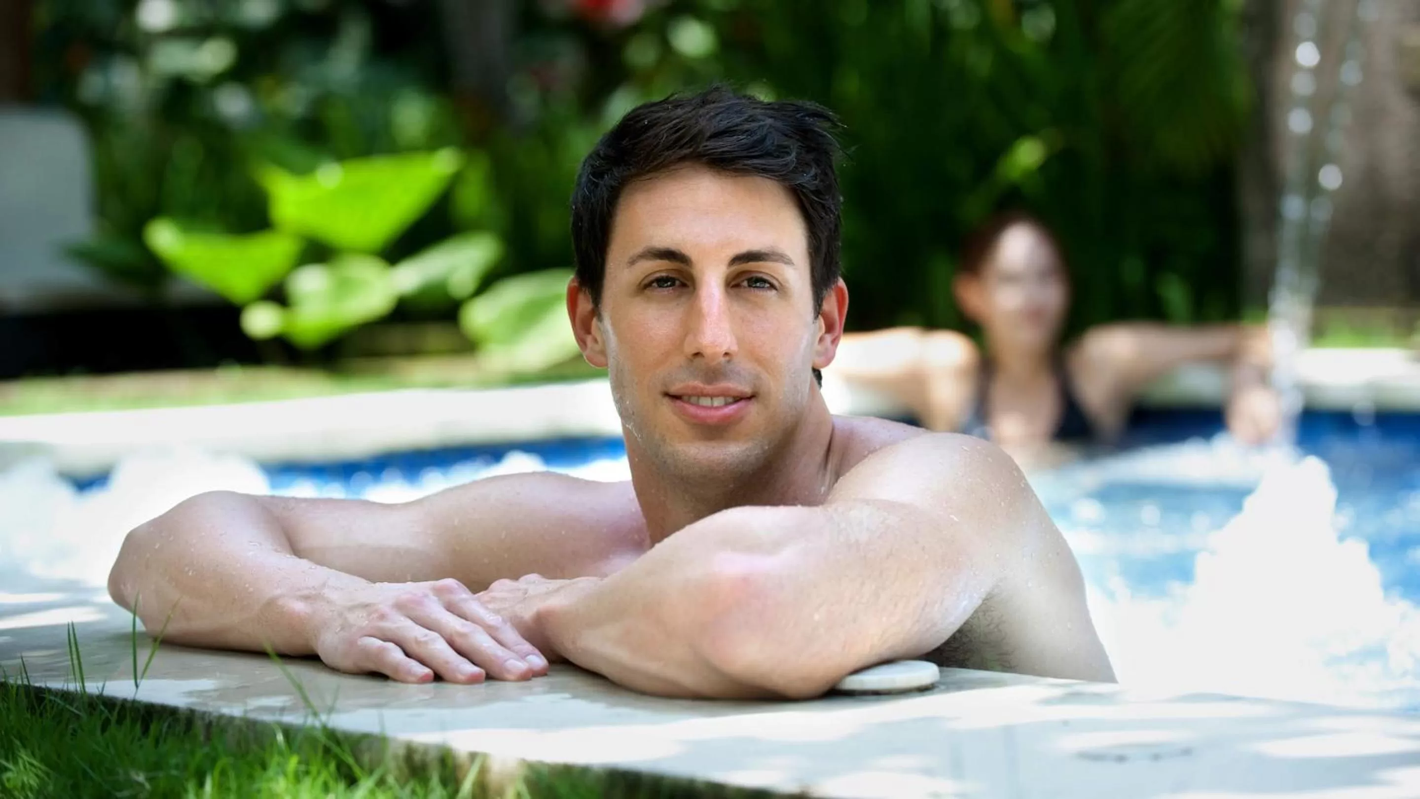 Swimming pool in Flora Hotel & Suites