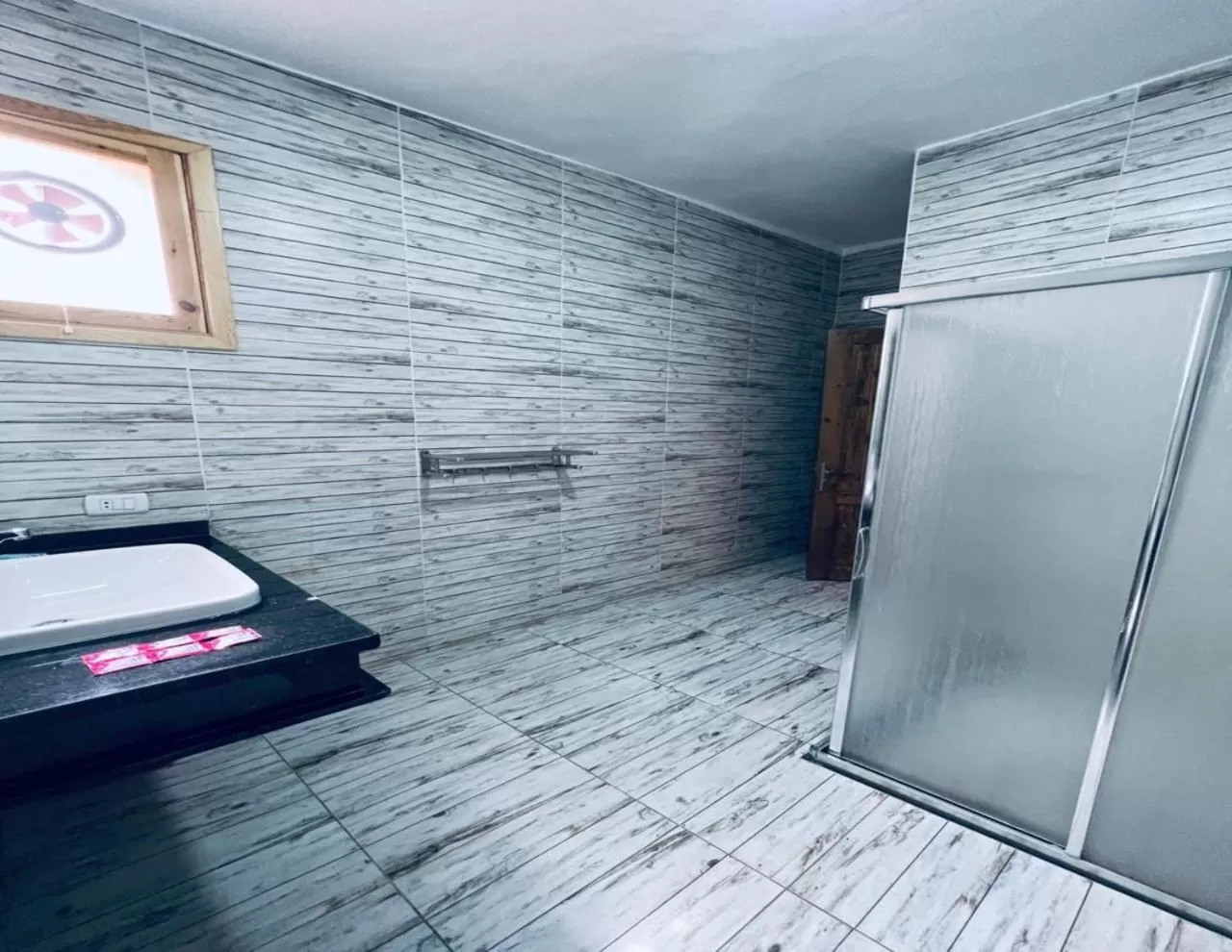 Bathroom in Penguin Village Dahab