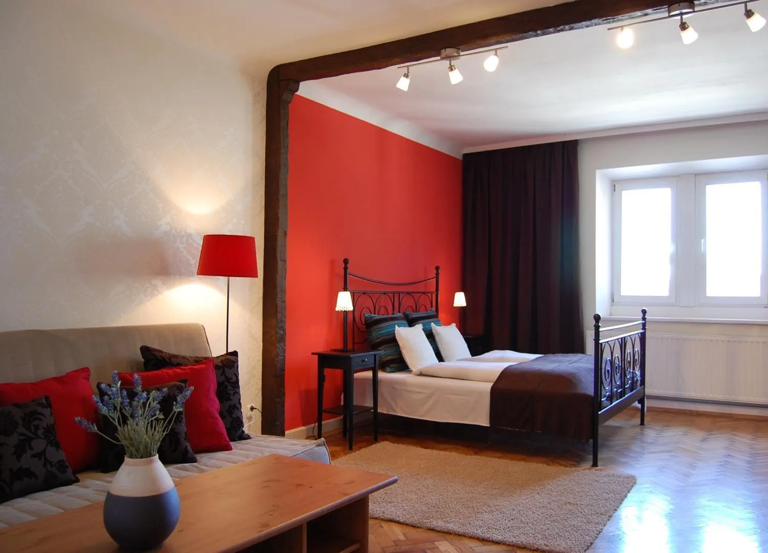 Bed in P&J Apartments Floriańska