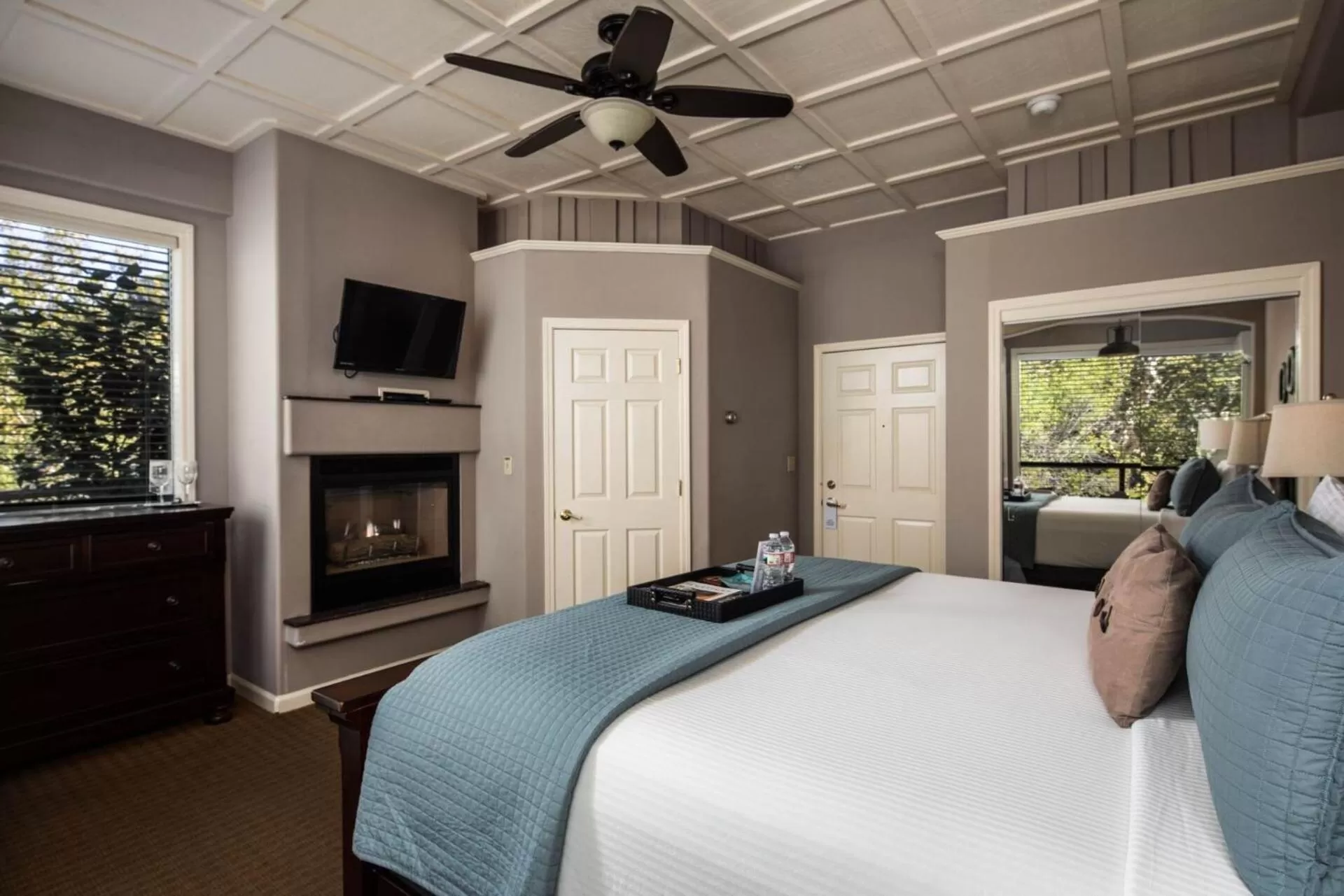 Bed in Inn Above Oak Creek Sedona