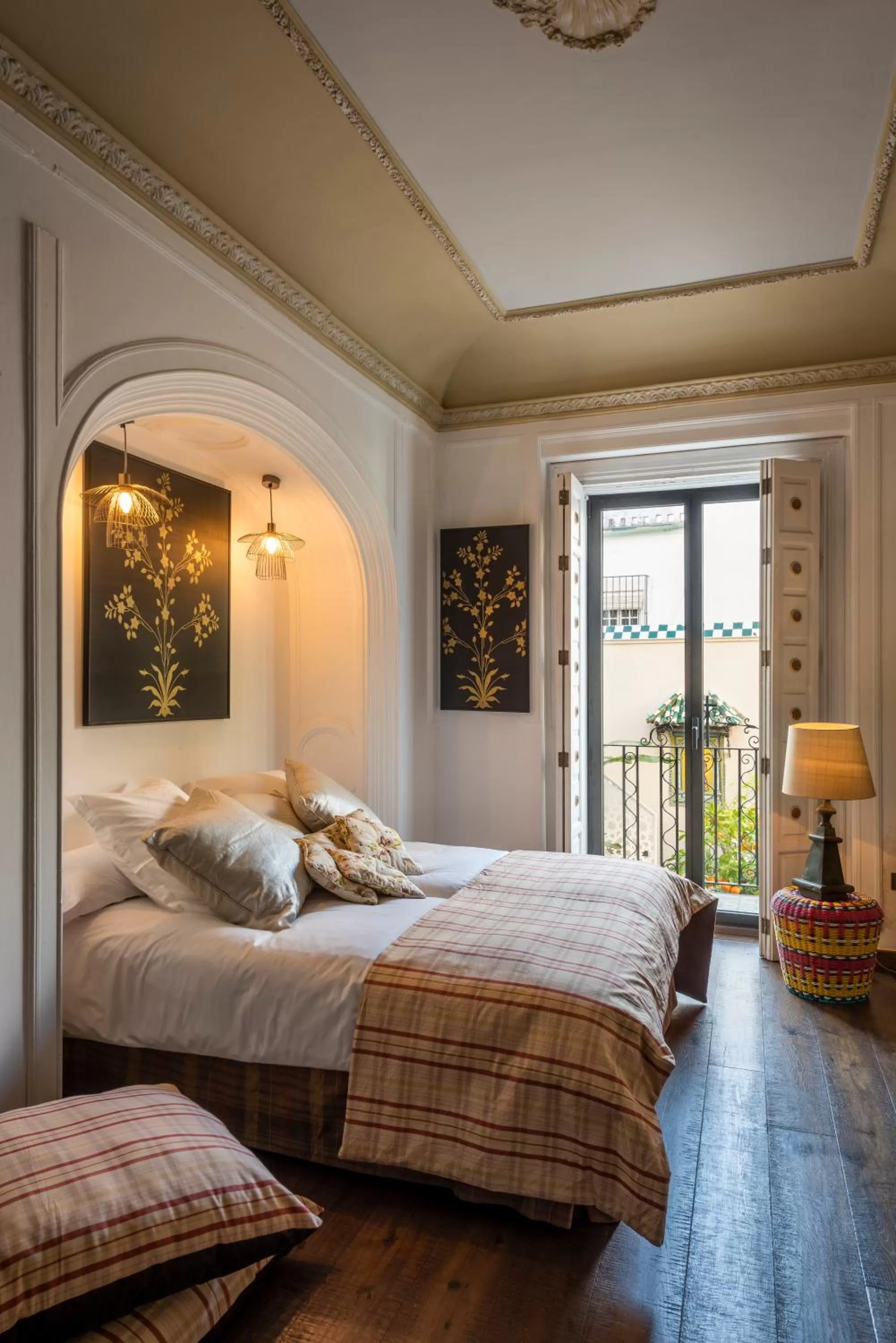 Photo of the whole room in Pájaro Rebelde