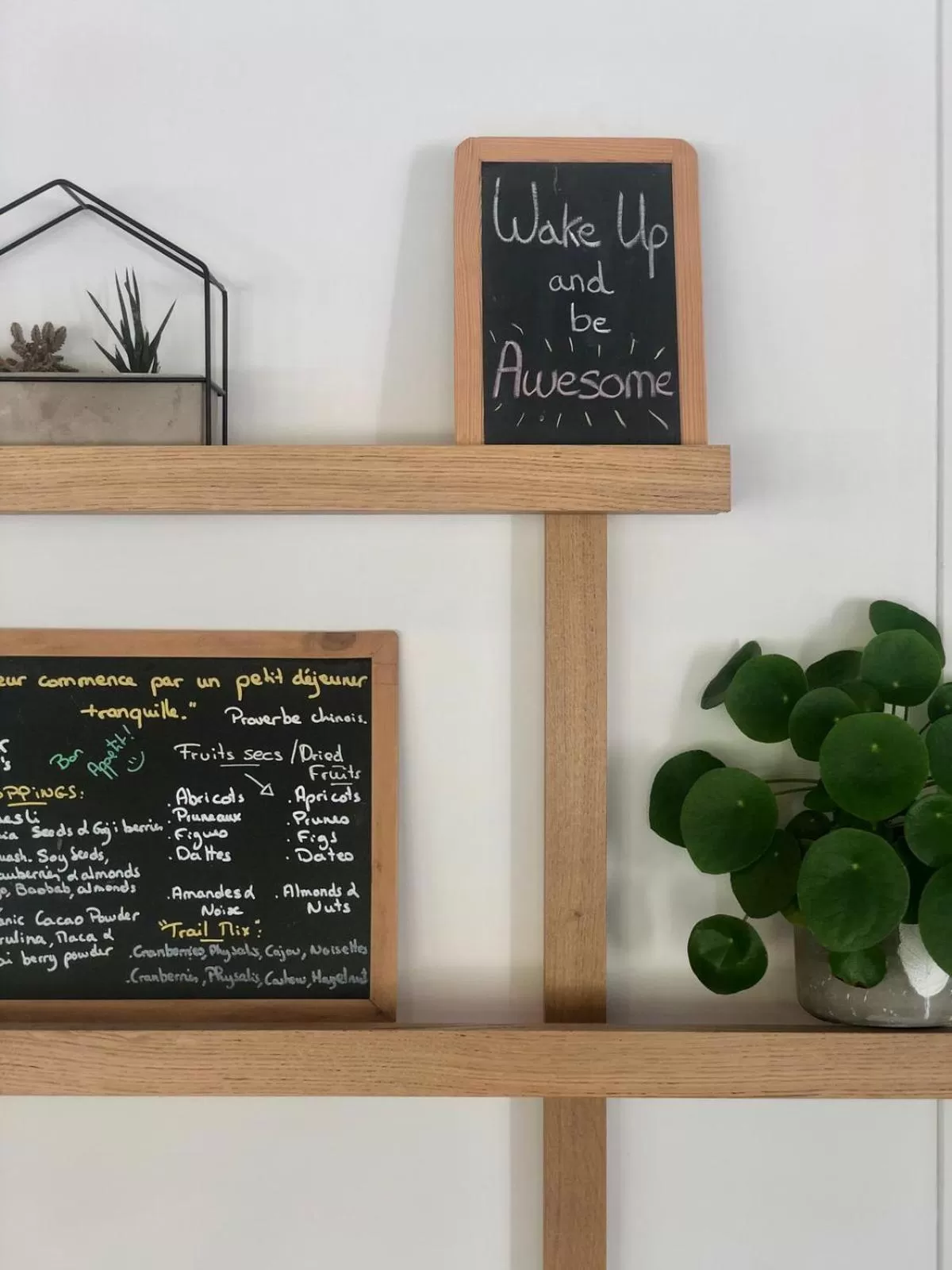 Lounge or bar in HALT HOTEL - Choisissez l'Hôtellerie Indépendante