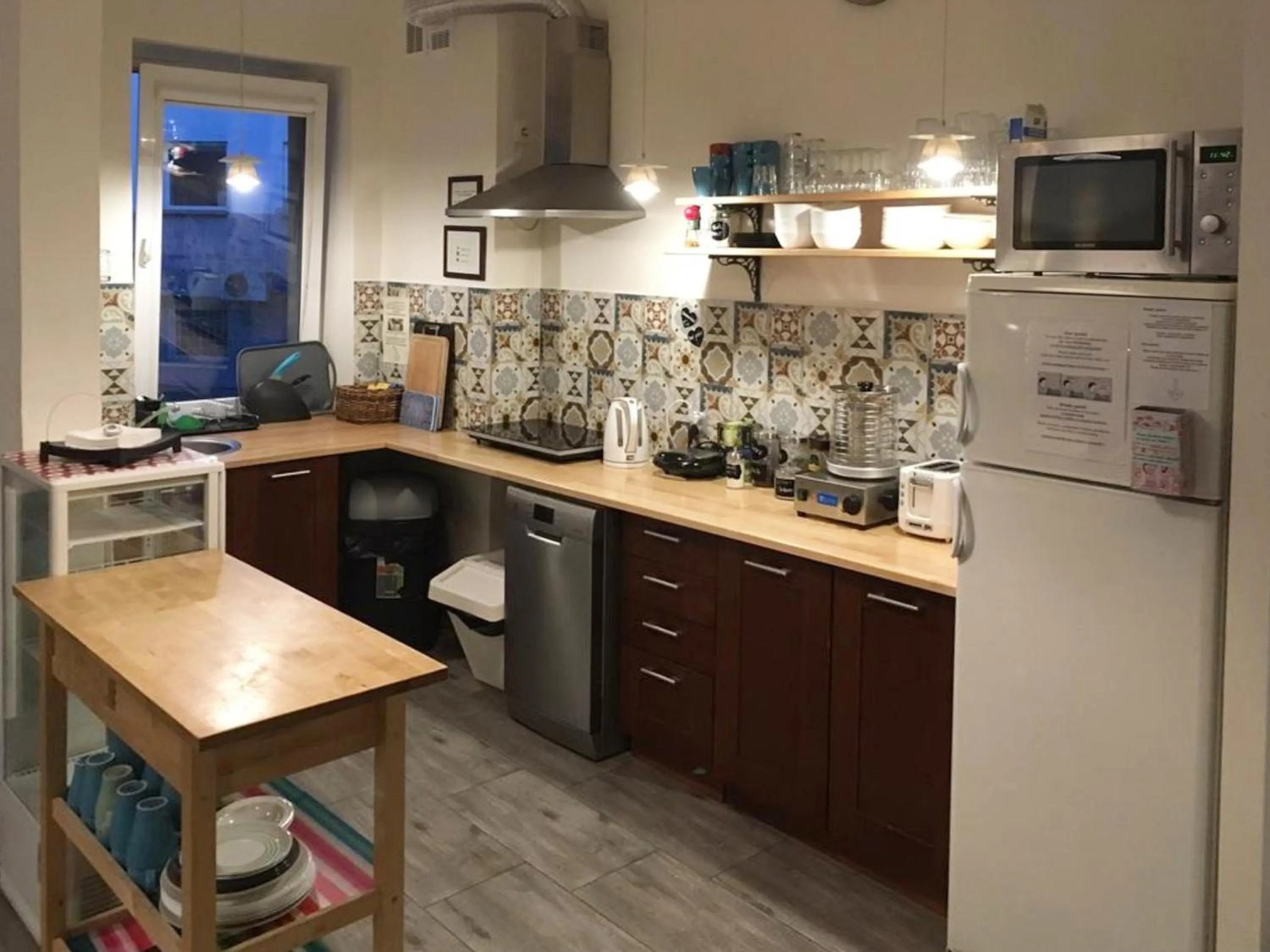 Communal lounge/ TV room in Hostel Helvetia Rooms Warsaw CITY CENTER and OLD TOWN