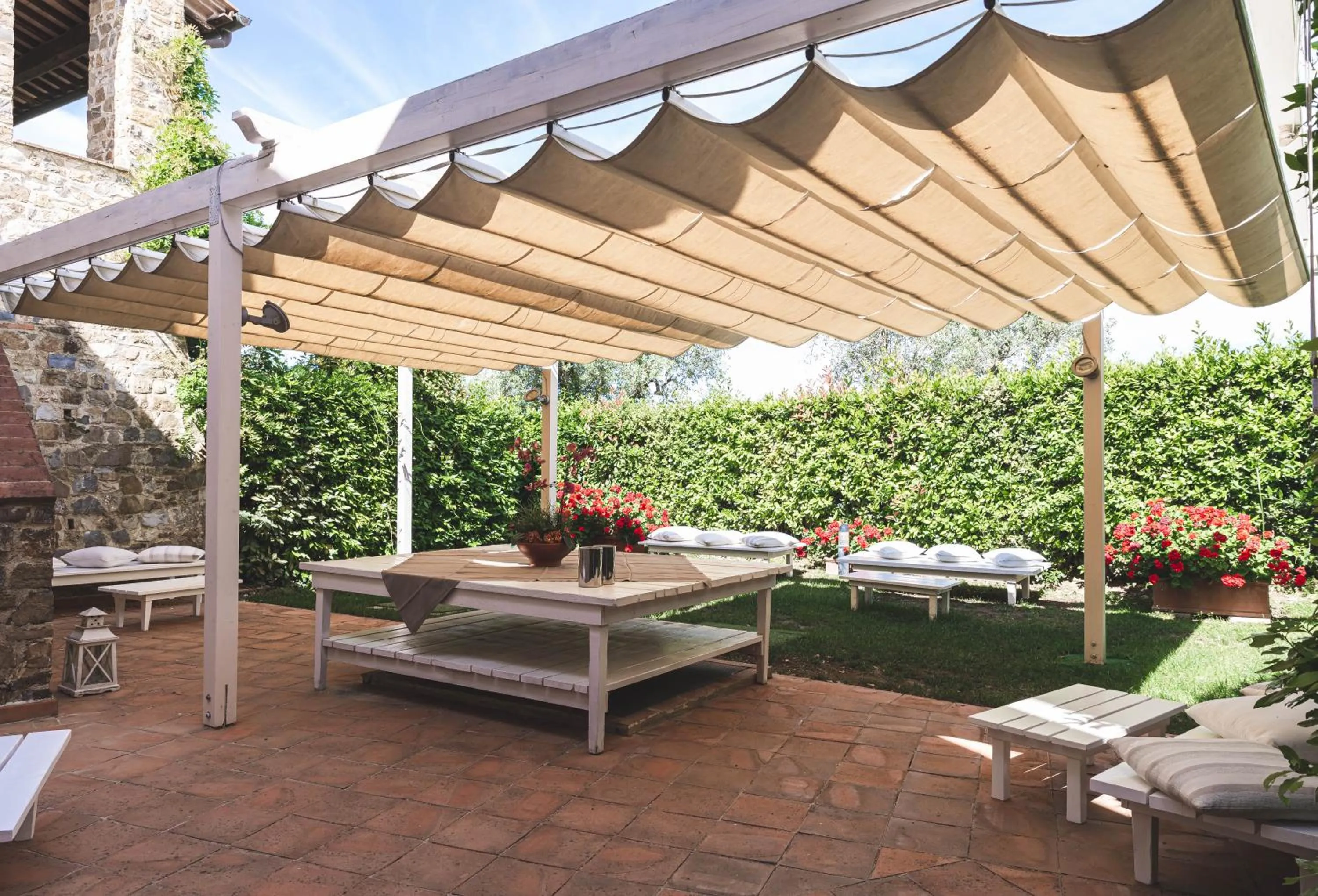 Patio in Hotel Borgo Di Cortefreda - Place of Charme