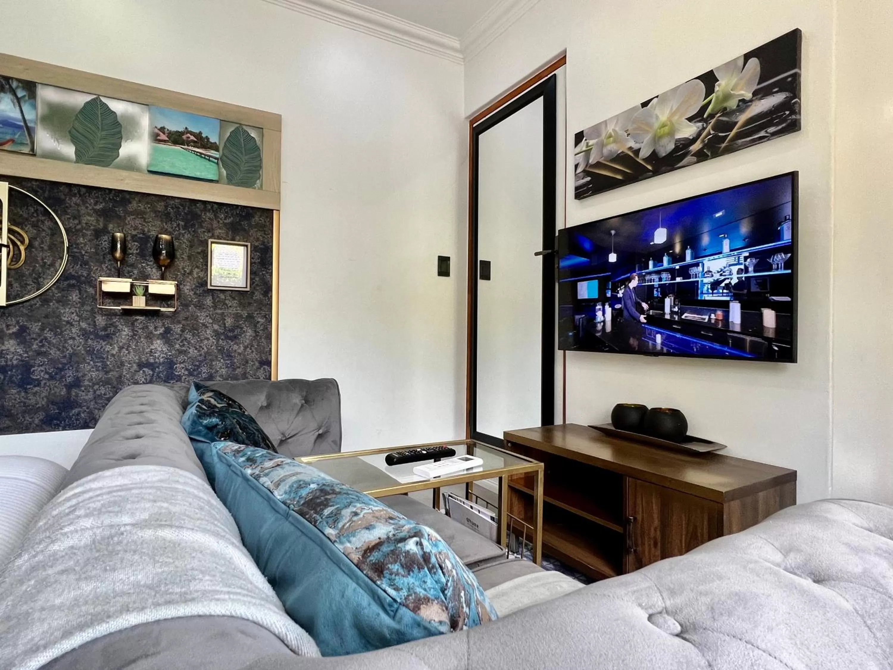 TV/Entertainment Center in 24 On Basil Inventive suites