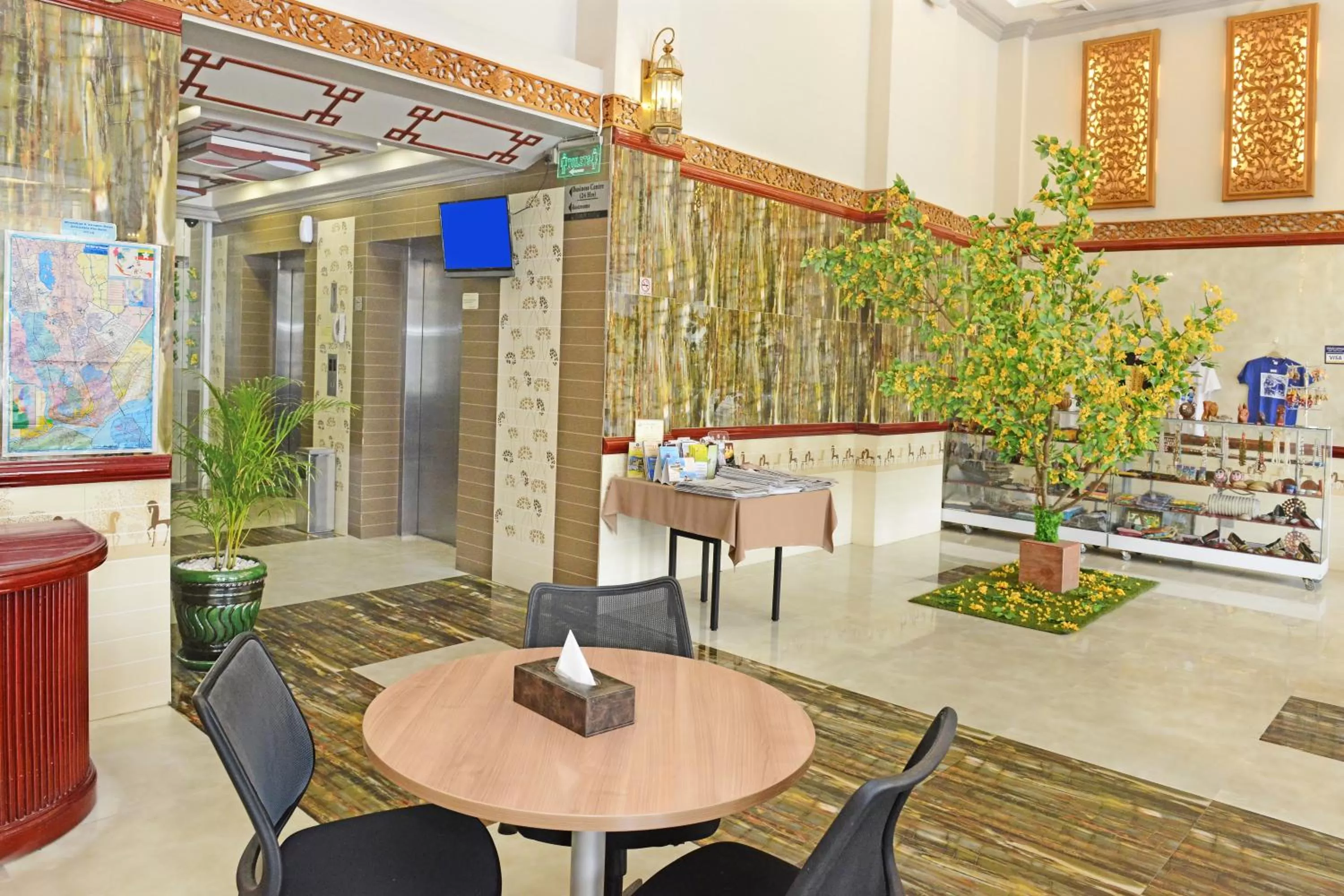 Lobby or reception in Hotel Grand United - Ahlone Branch