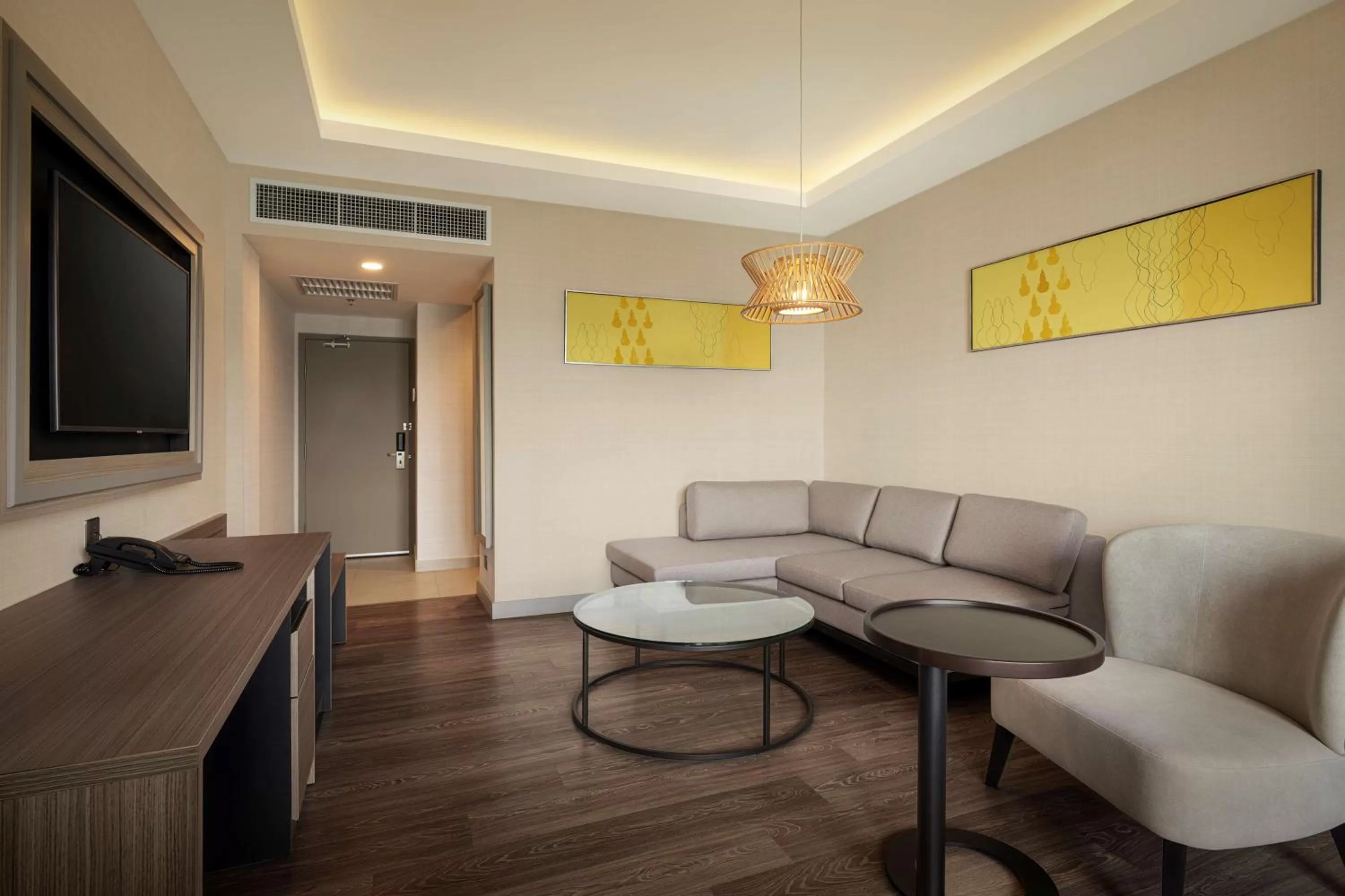 Living room in DoubleTree by Hilton Damai Laut