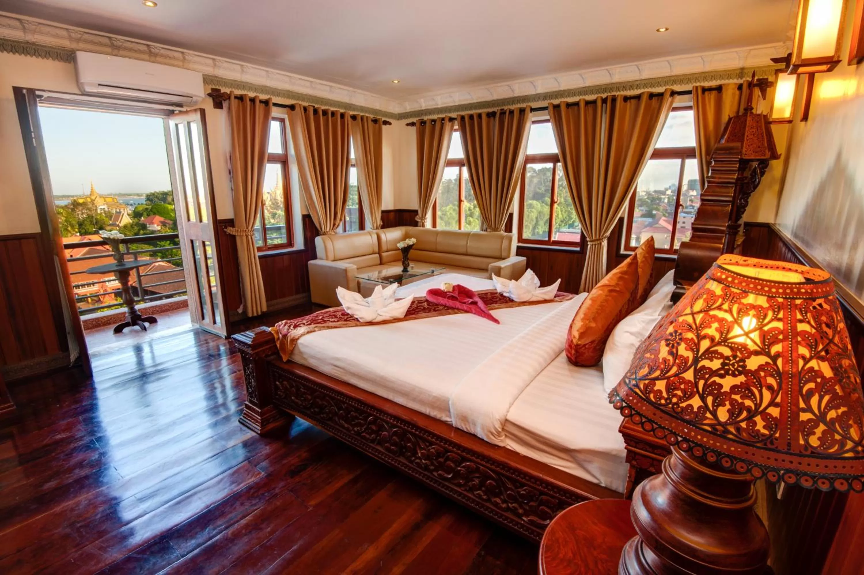 Photo of the whole room, Bed in Okay Boutique Hotel