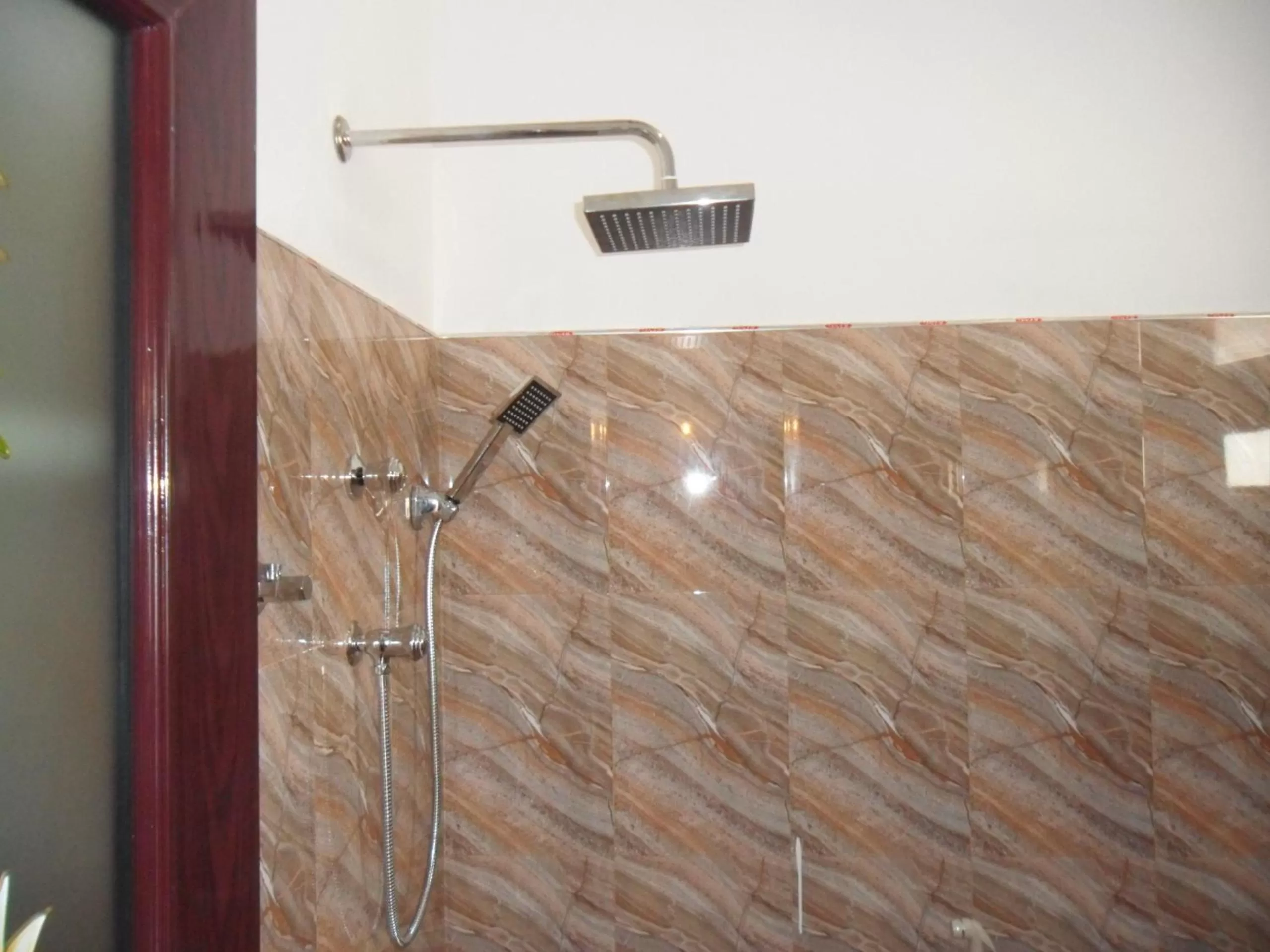 Bathroom in Pearl Resort Mirissa