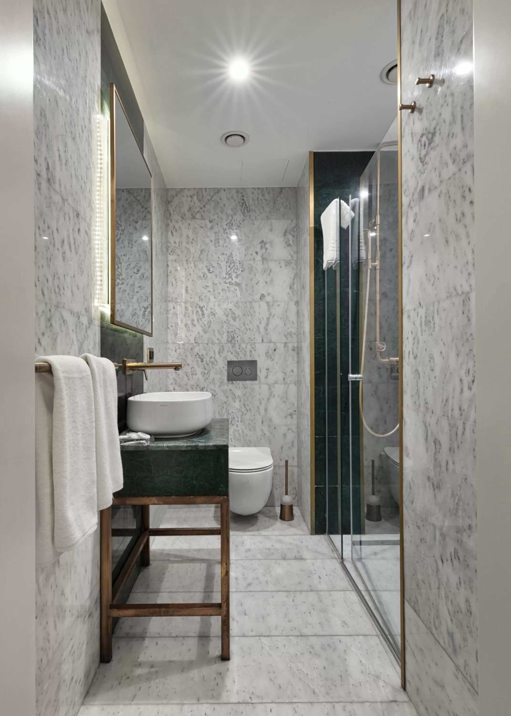 Bathroom in Pera Rasso Hotel