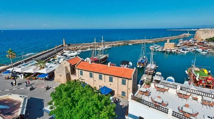 Kyrenia British Harbour Hotel