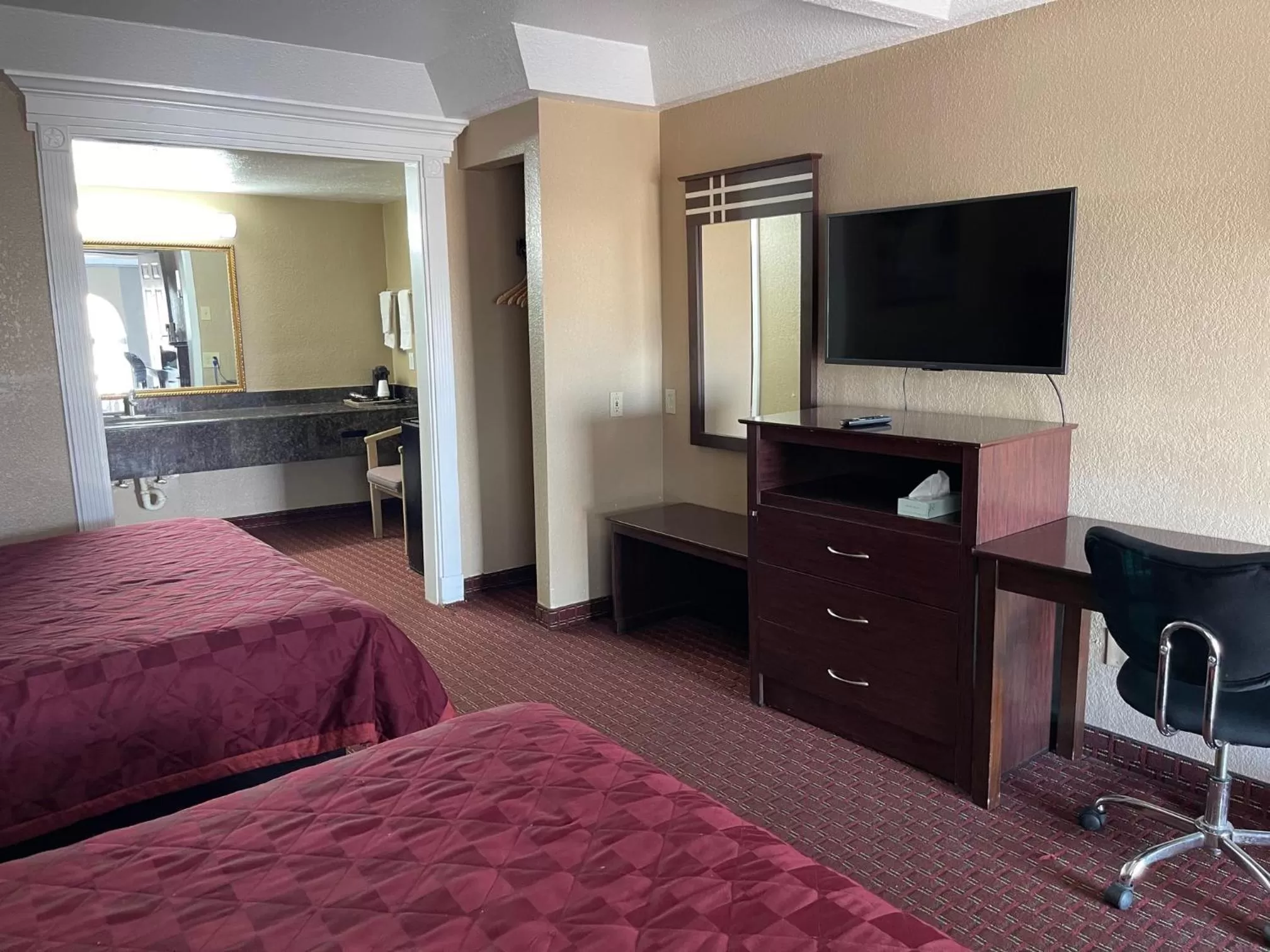 Bedroom, Bed in Budget Inn and Suites Corpus Christi