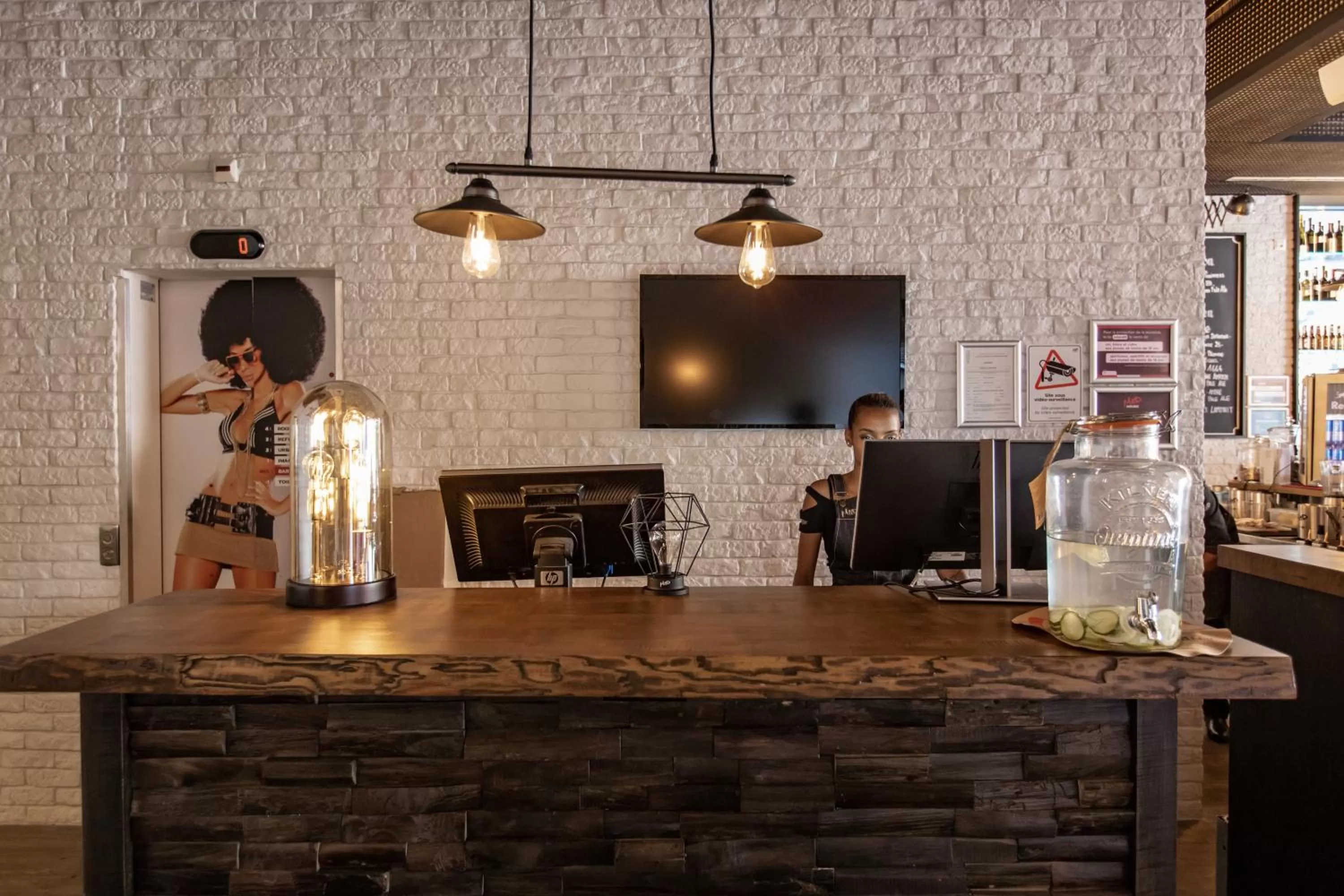 Lobby or reception in ibis Styles Lausanne Center MadHouse