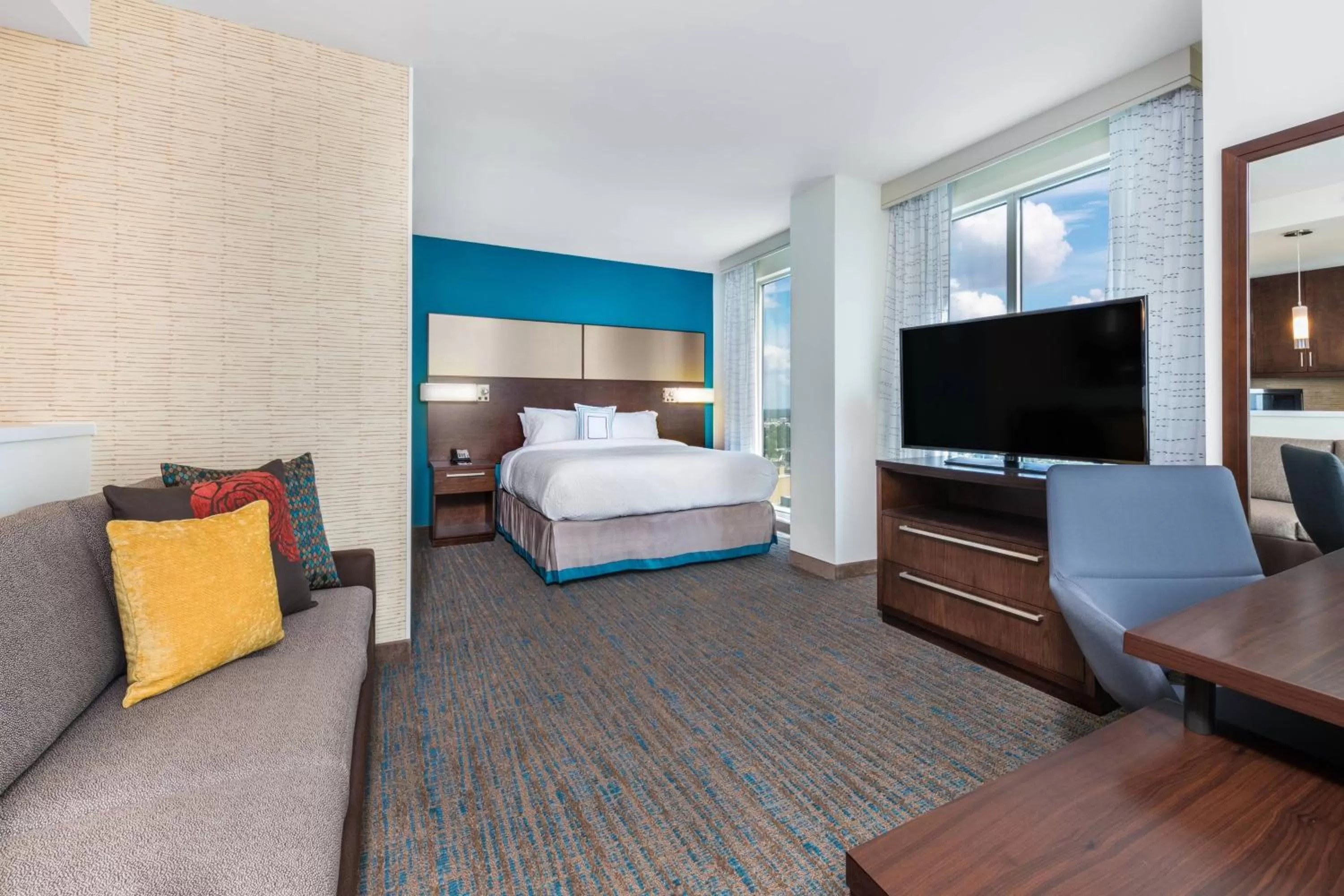Bedroom, Bed in Residence Inn by Marriott Charlotte City Center