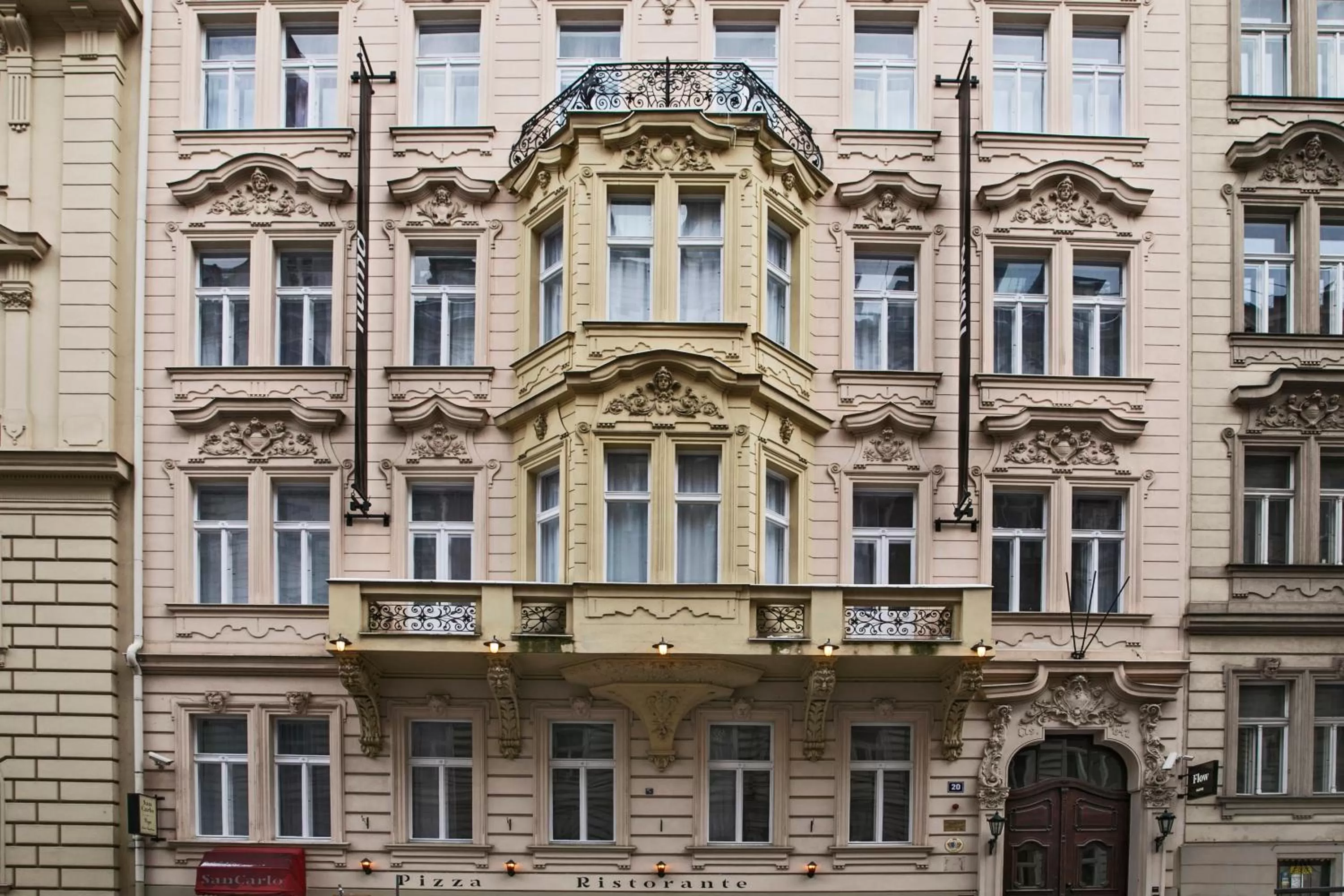 Property building in Numa Prague Flow