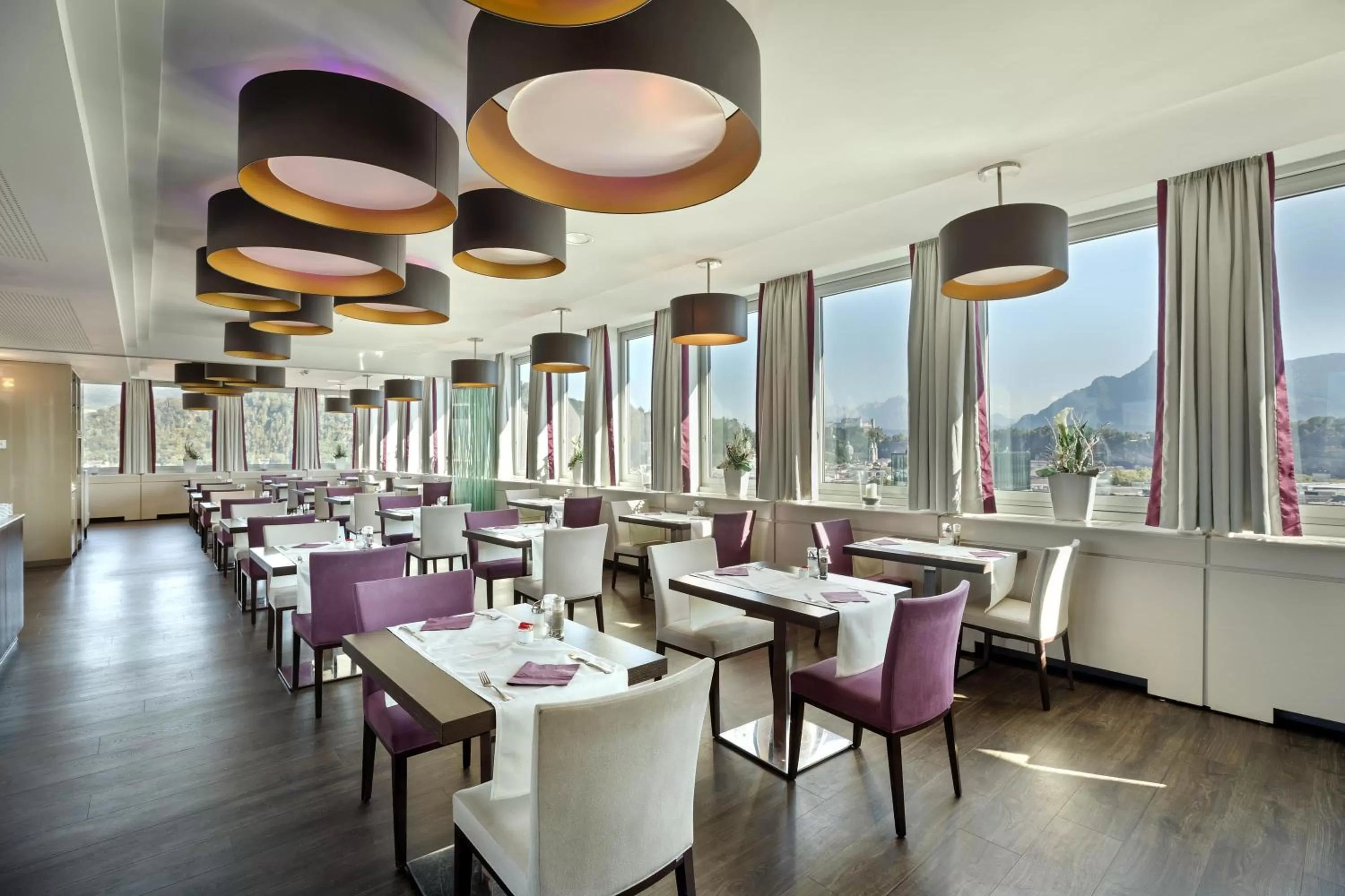 Restaurant/places to eat in Austria Trend Hotel Europa Salzburg