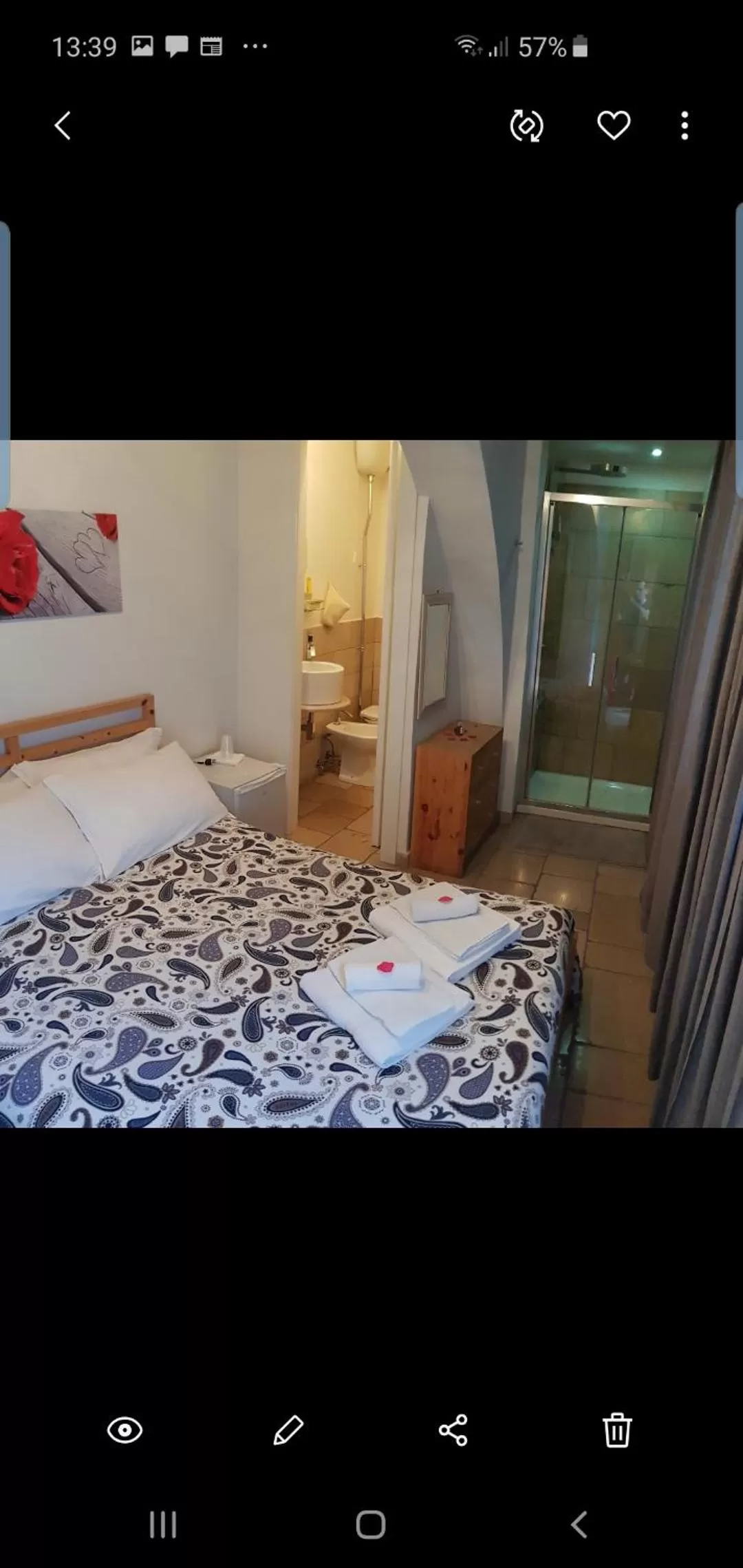 Shower, Bed in Il Daviduccio