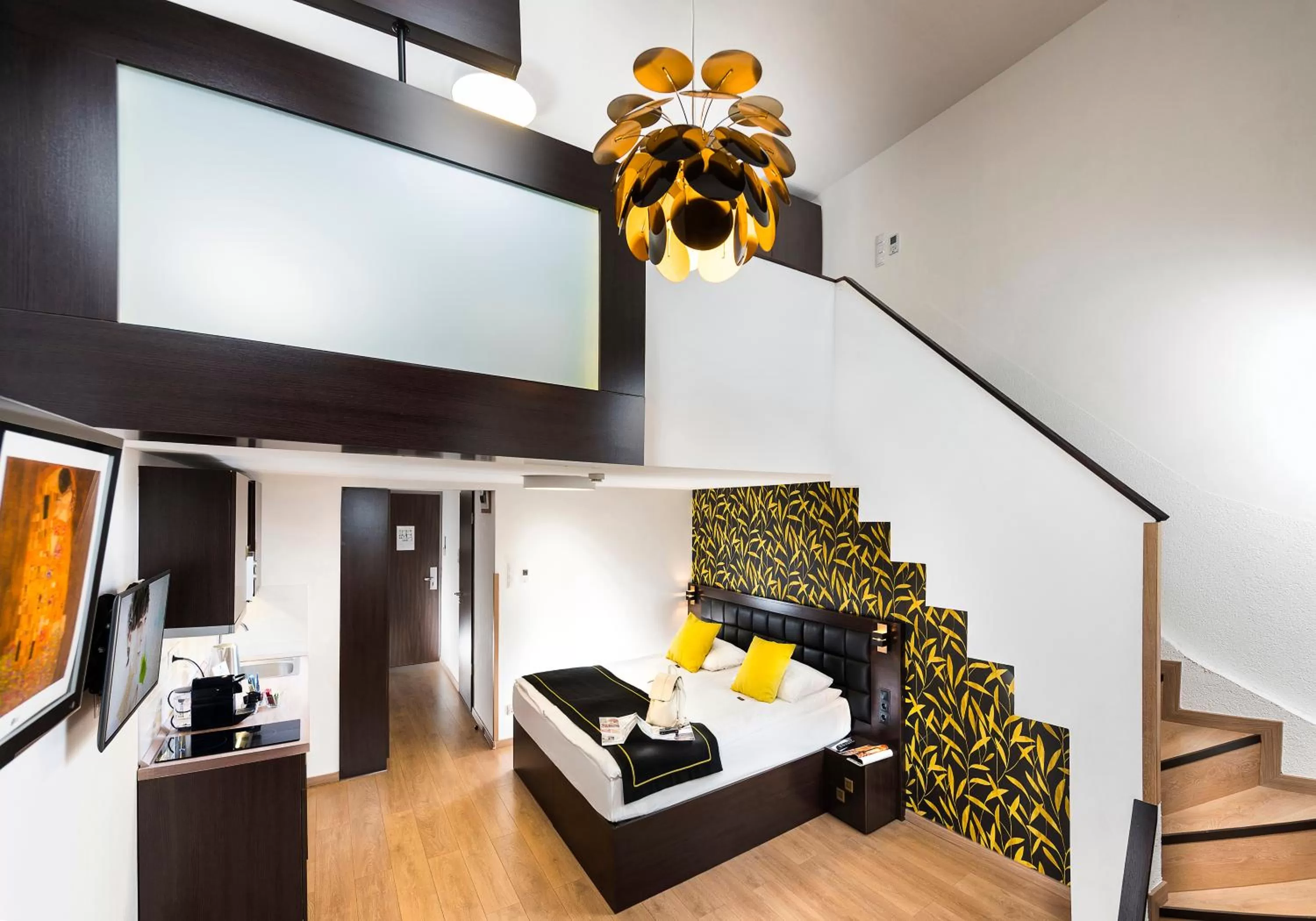 Photo of the whole room, Bed in Opera Garden Hotel & Apartments