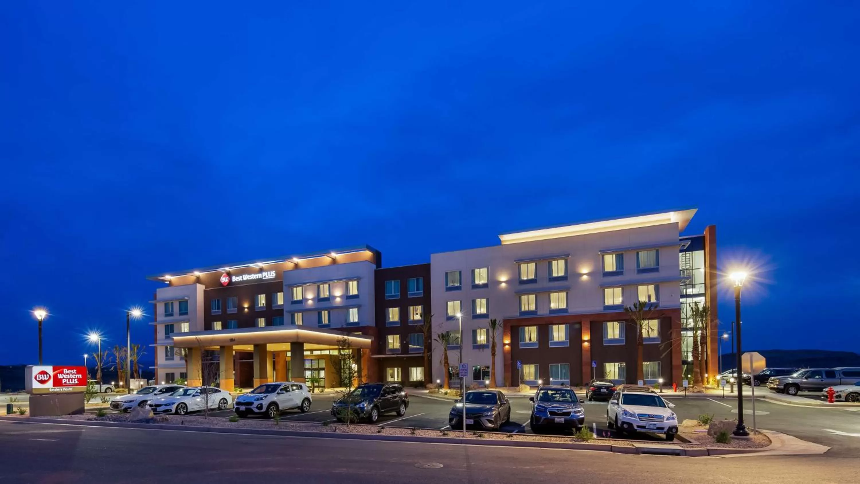 Property building in Best Western Plus Settlers Point