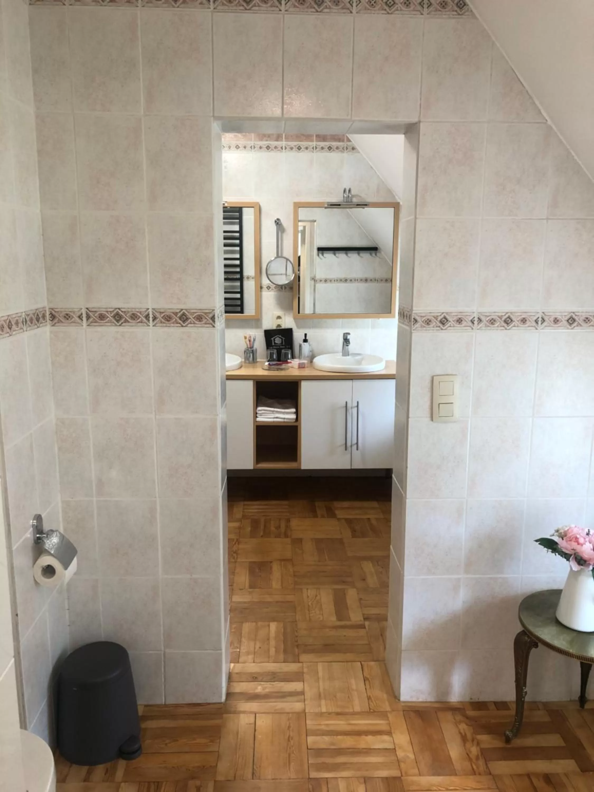 Bathroom in Rose House B&B