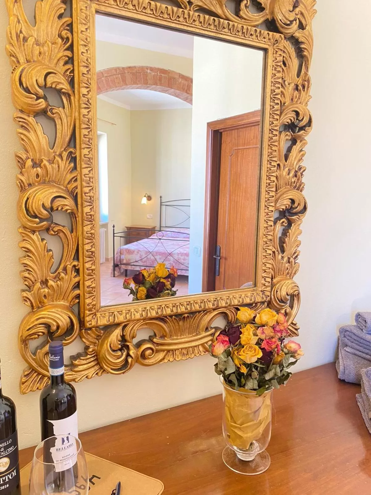 Bed in Affittacamere La Torre di Montalcino