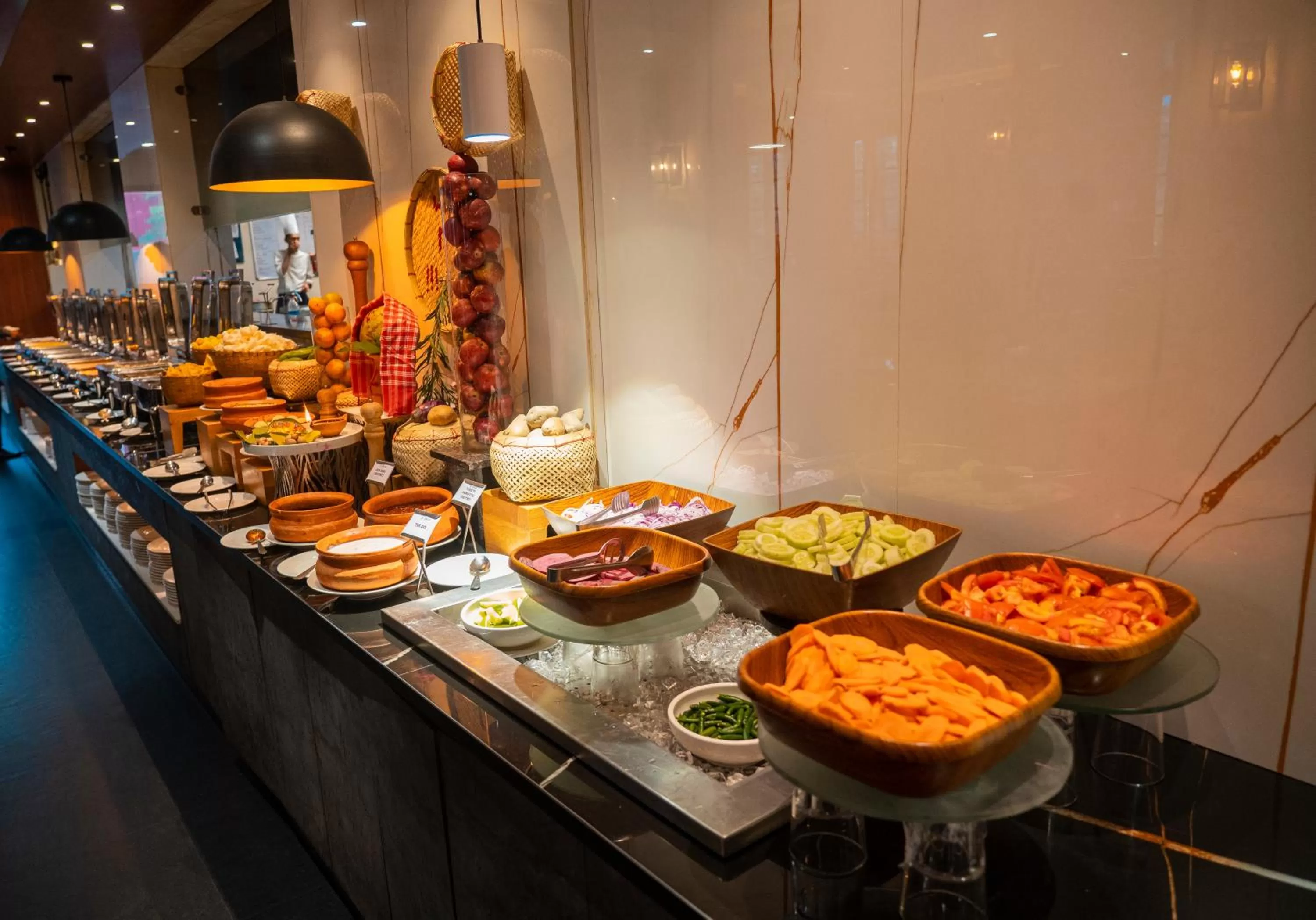 Restaurant/places to eat in Hotel Cachar Club