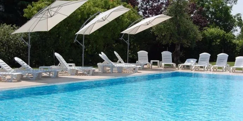 Swimming pool in Hotel Altamira