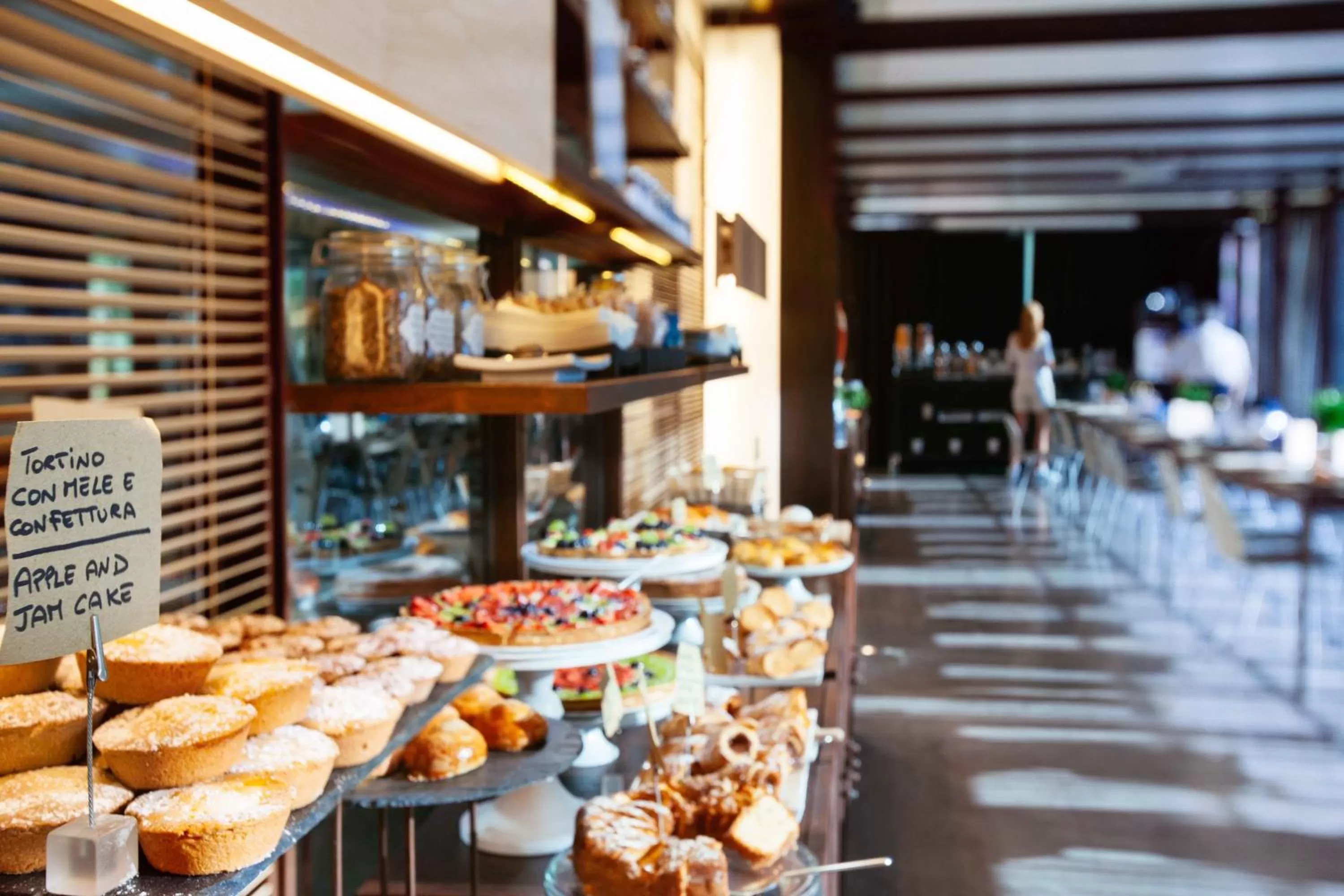 Restaurant/places to eat in UNA HOTELS One Siracusa