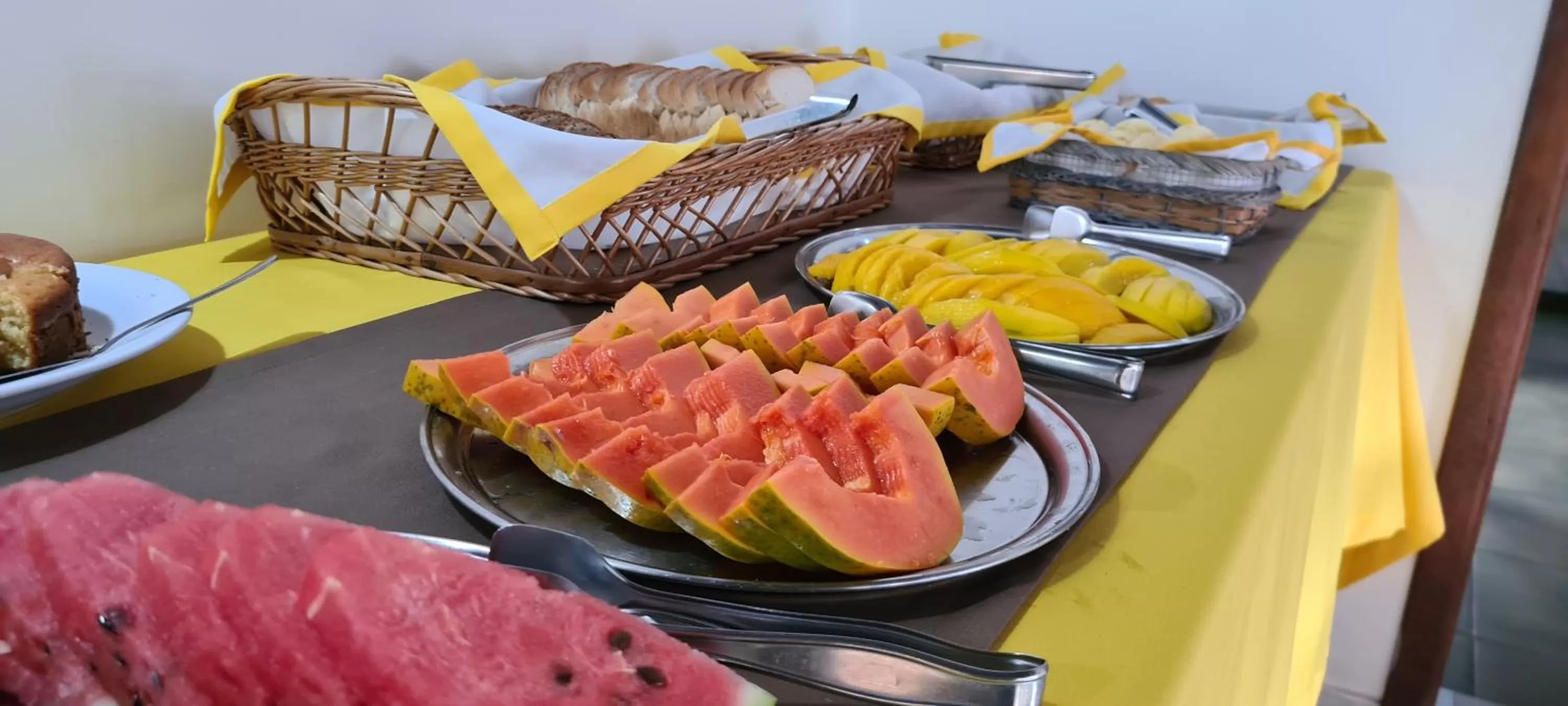Breakfast in Pousada Casa Amarela