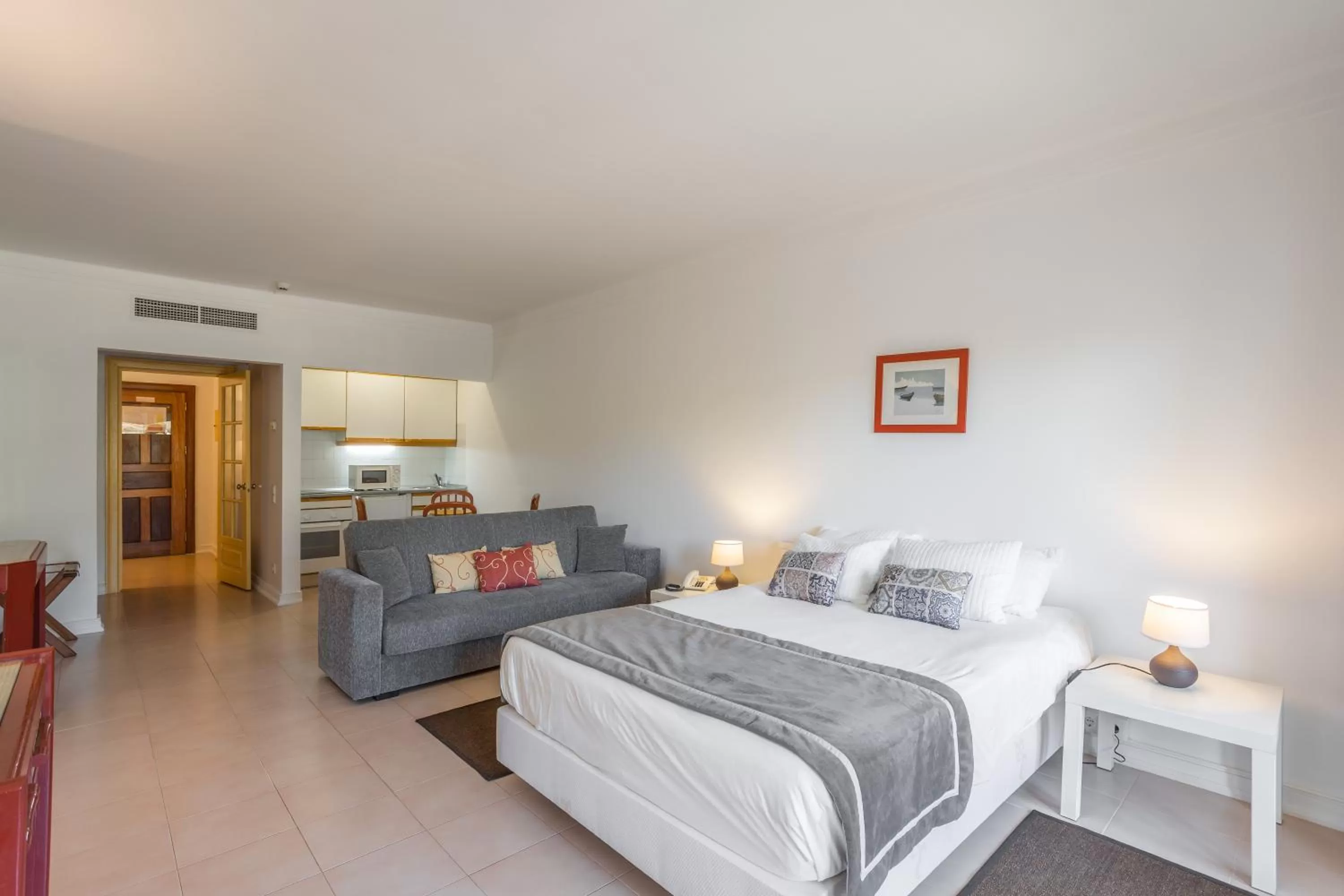 Photo of the whole room, Bed in Clube do Lago Hotel