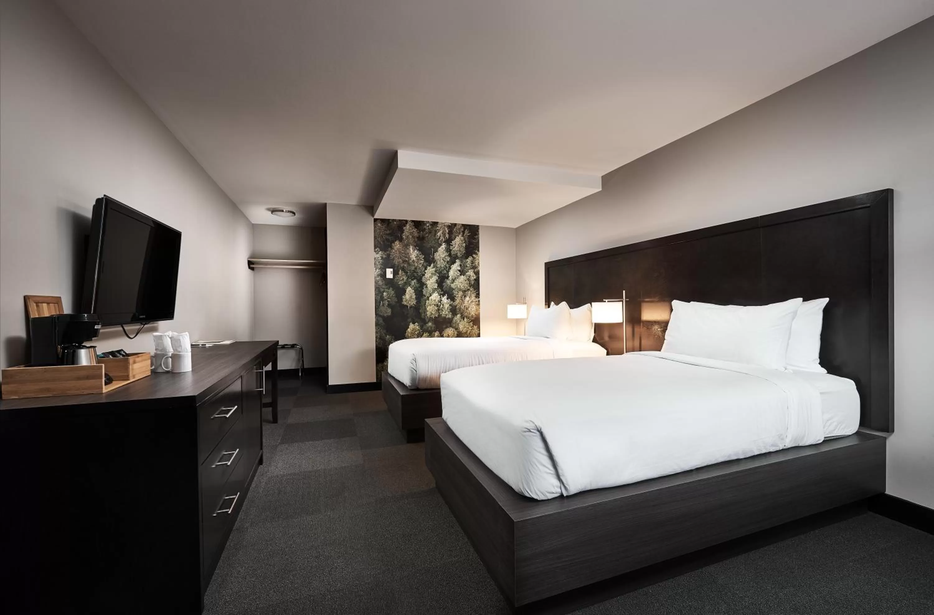 Double Room in Tofino Resort + Marina