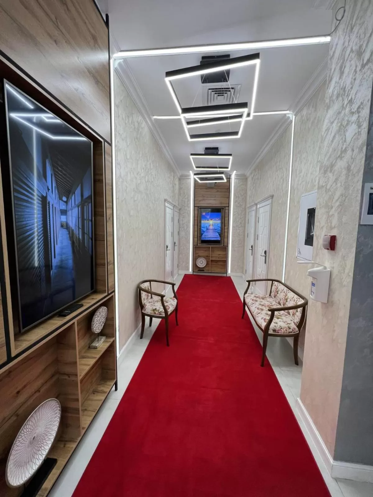 Restaurant/places to eat in E-lite& Meatador