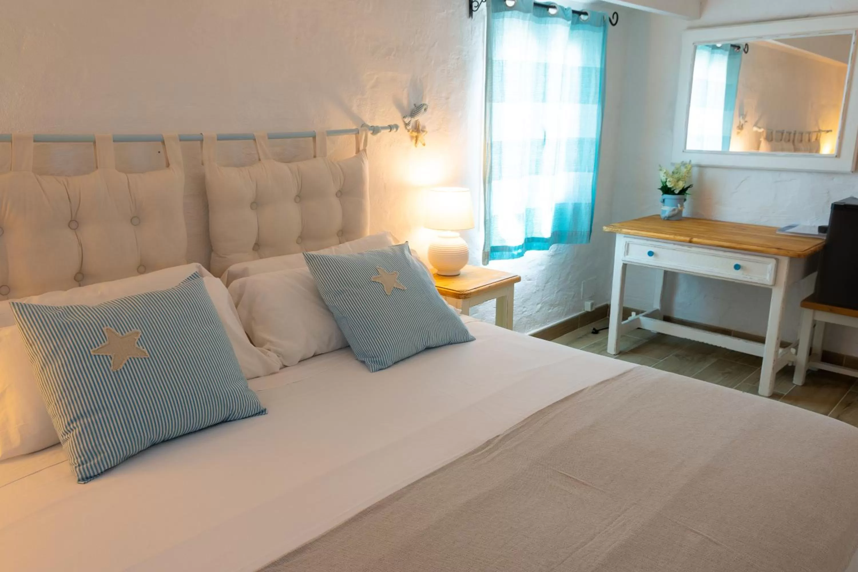Bed in Agroturismo Binissafullet Vell