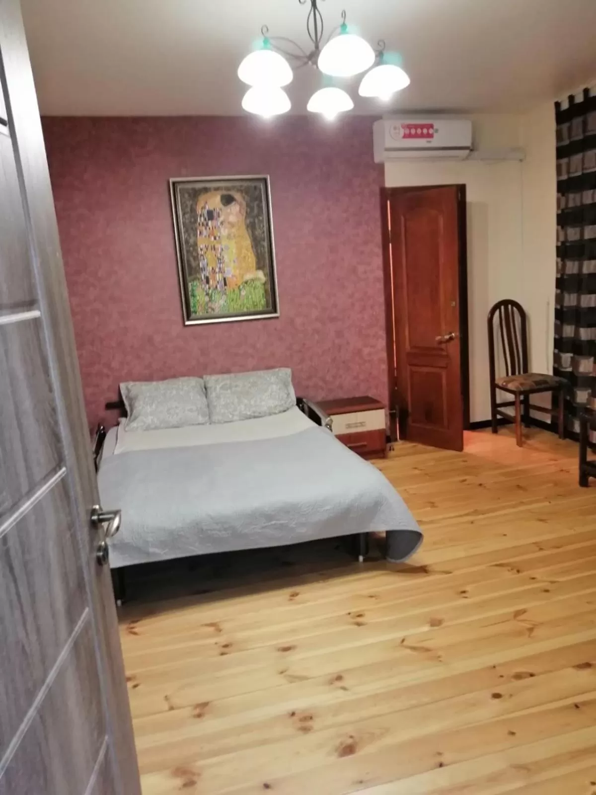 Photo of the whole room, Bed in Yellowunlimited Hotel