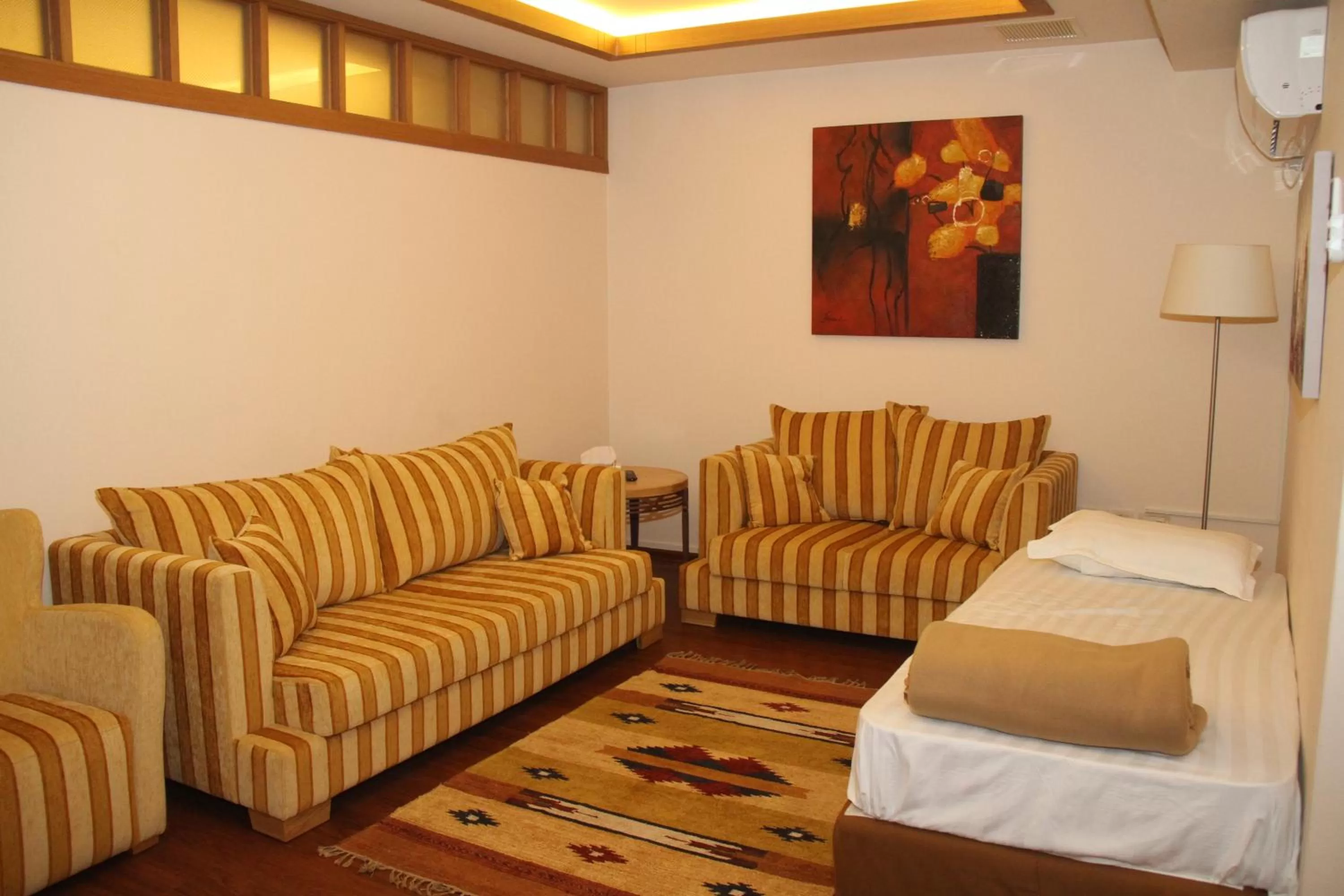 Living room, Seating Area in Saleem Afandi Hotel