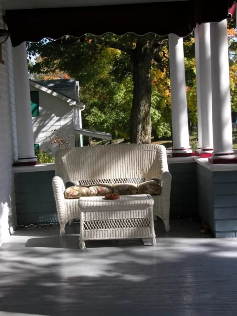 Property building in Rose Heart Inn