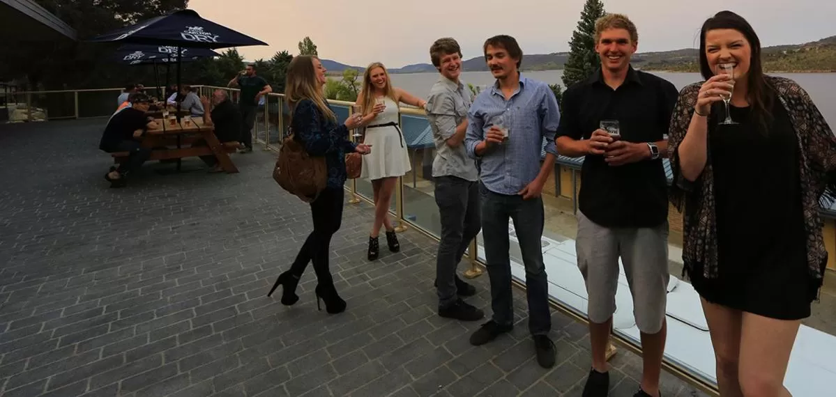 Day in Lake Jindabyne Hotel