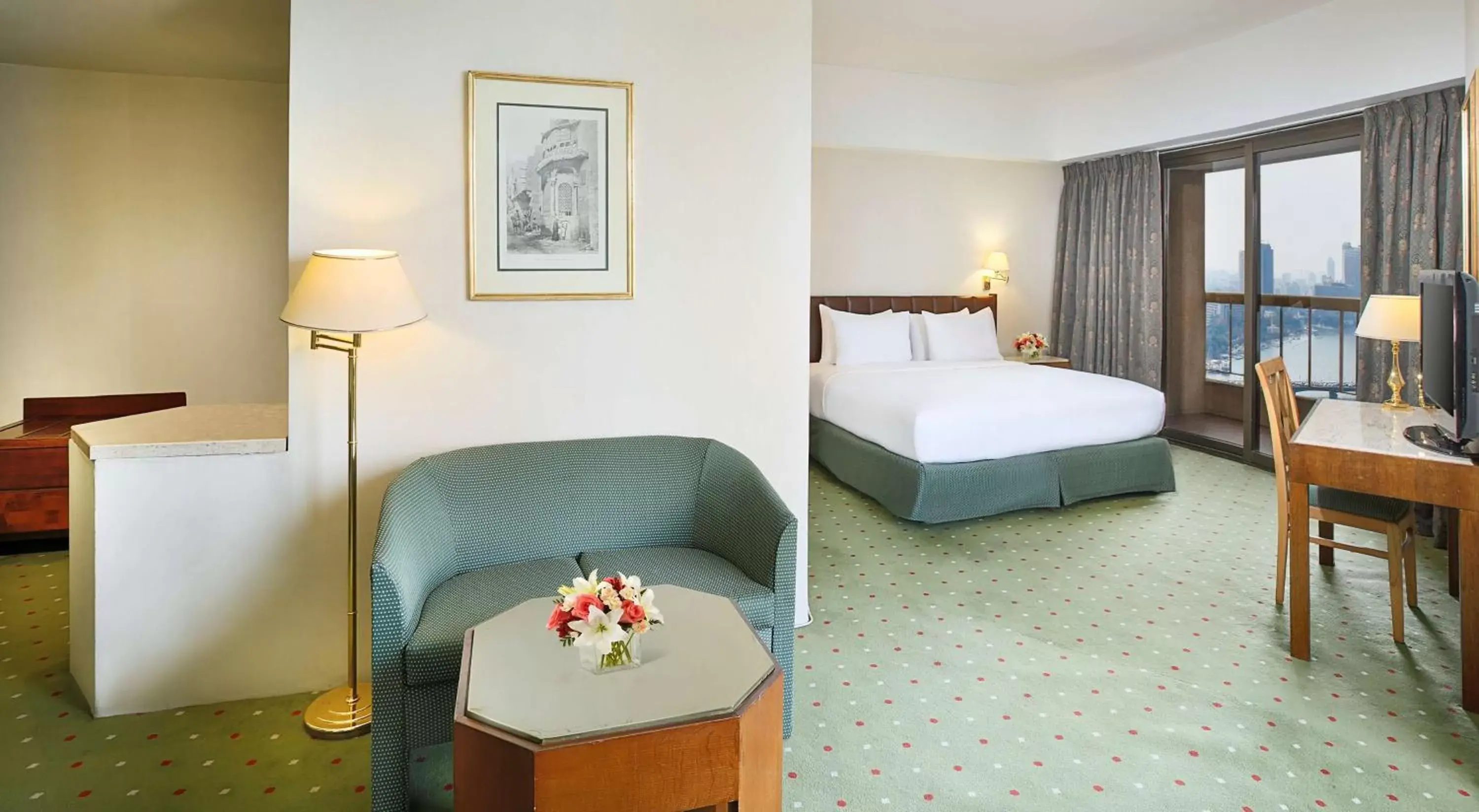 King Corner Room with Nile View in Ramses Hilton Hotel & Casino King Corner Room with Nile View in Ramses Hilton Hotel & Casino