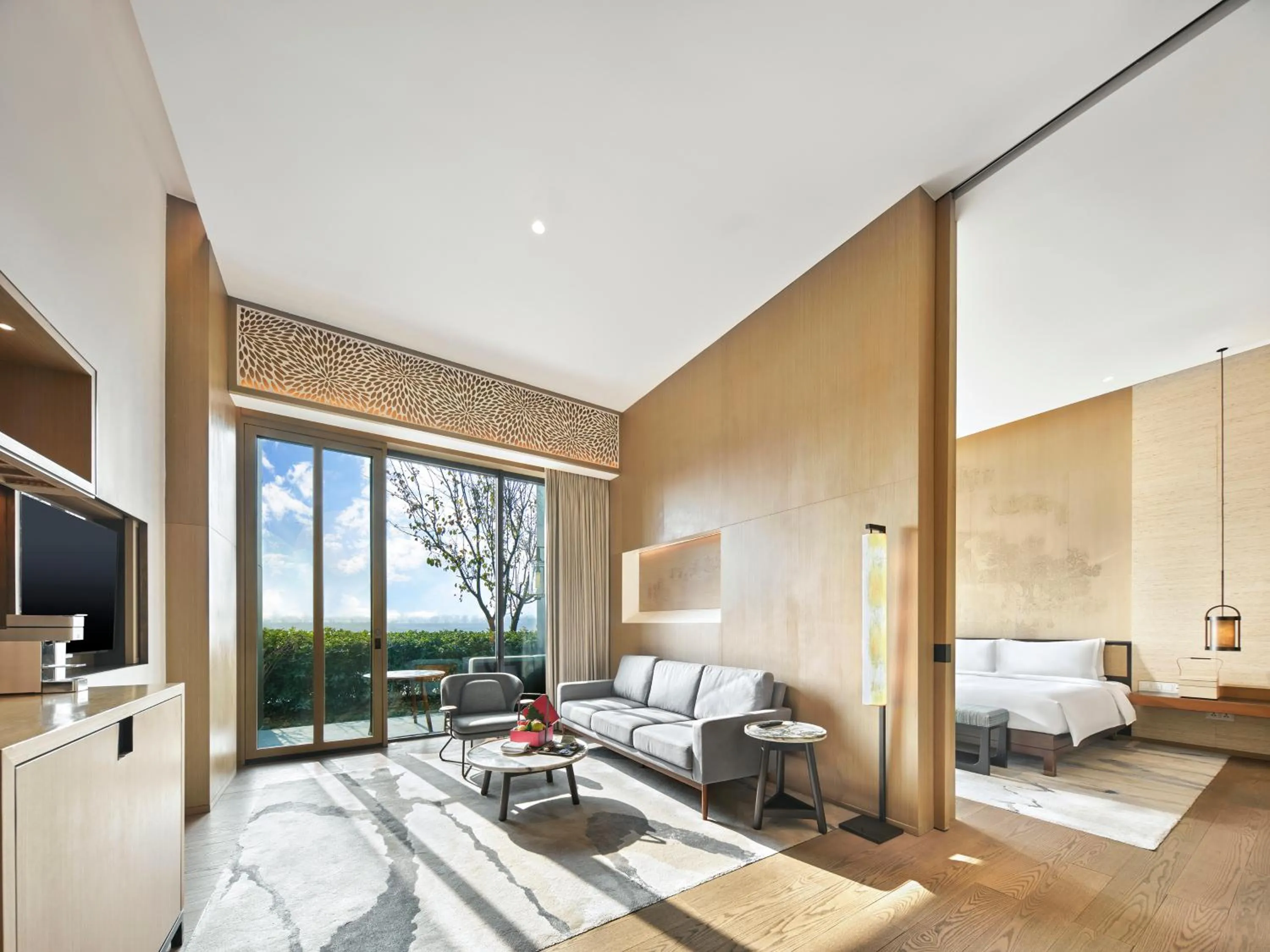 Living room, Bed in Pullman Kaifeng Jianye