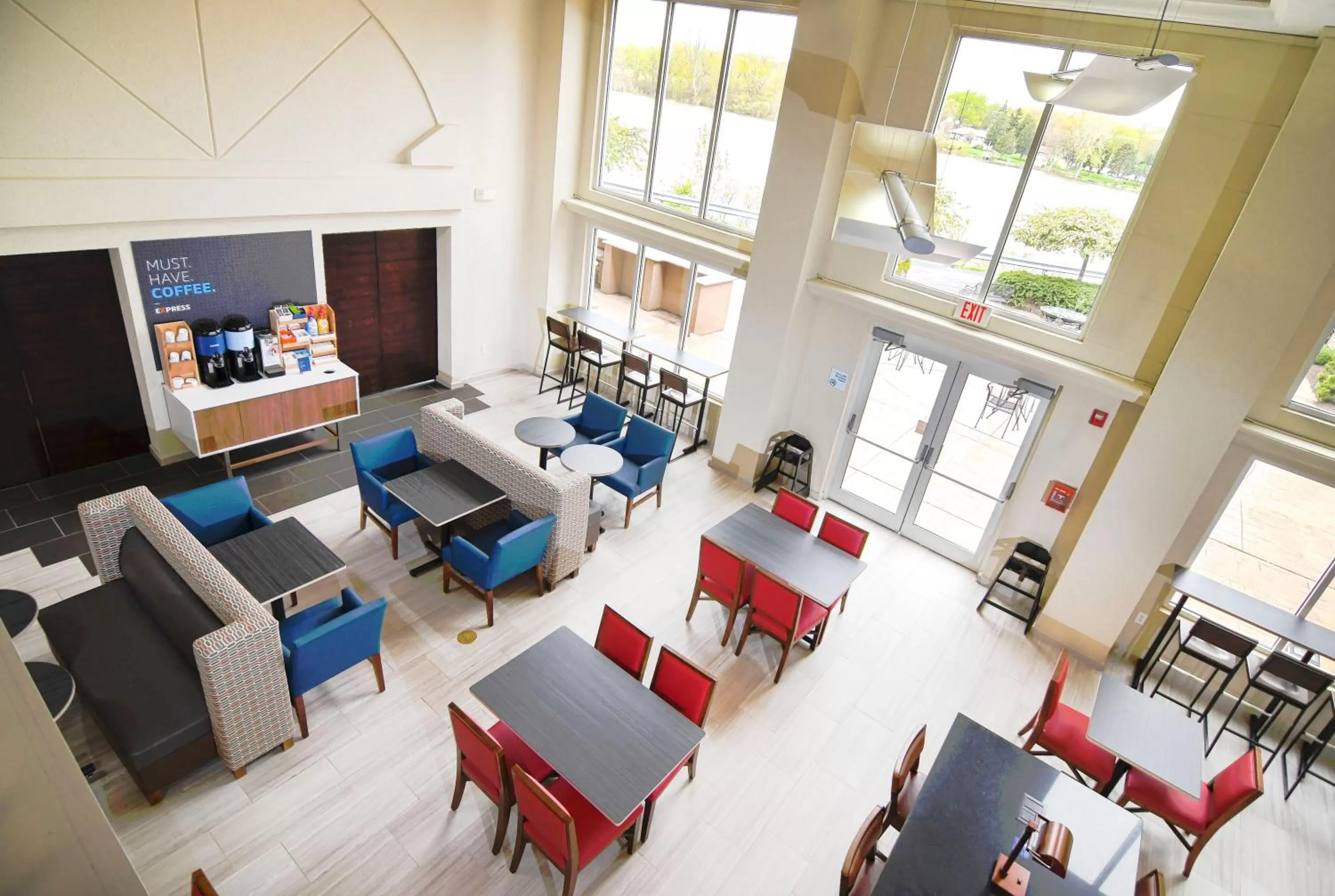 Property building in Holiday Inn Express Hotel & Suites Port Clinton-Catawba Island by IHG