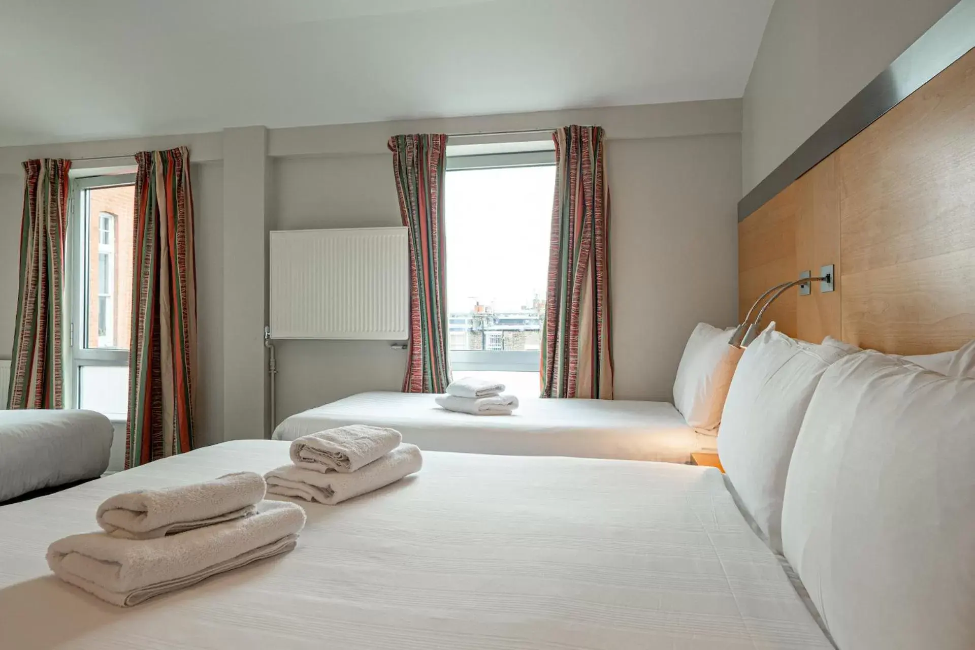 Family Room in Maiden Oval Family Room in Maiden Oval