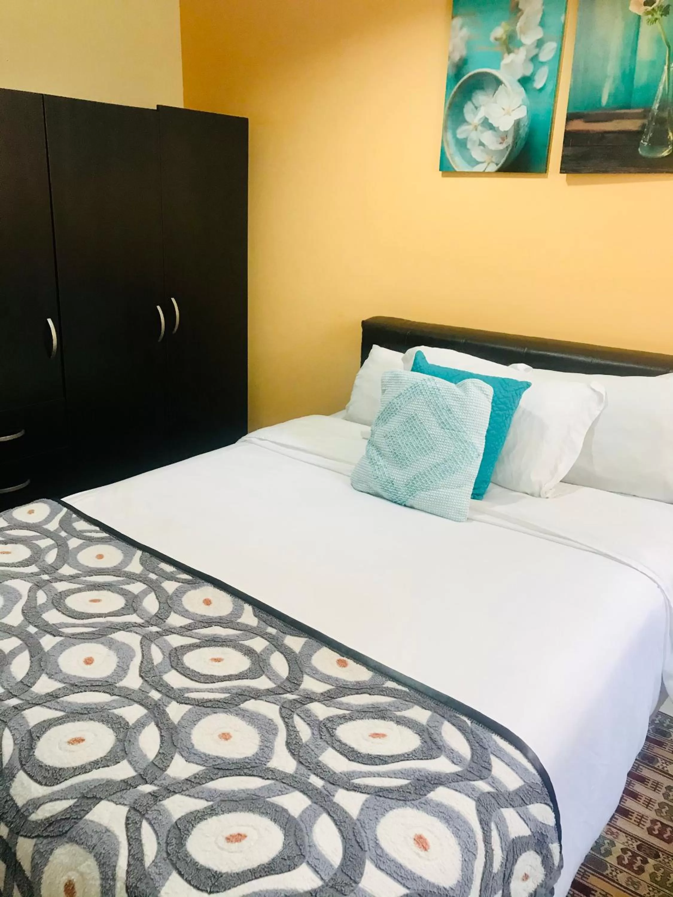 Decorative detail, Bed in Casa Prada Bed & Breakfast