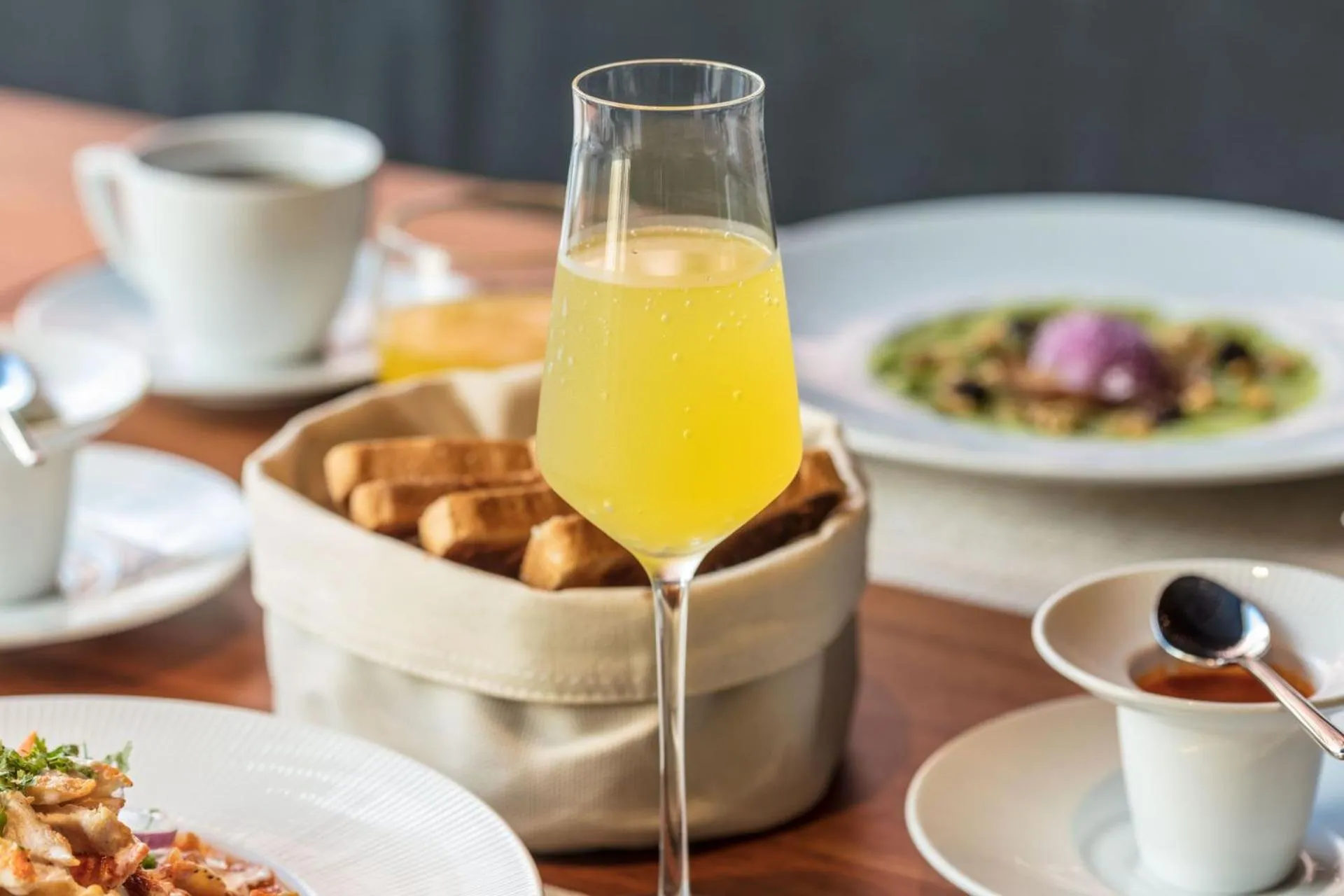 Restaurant/places to eat in Serenity Hotel Boutique By Alsol