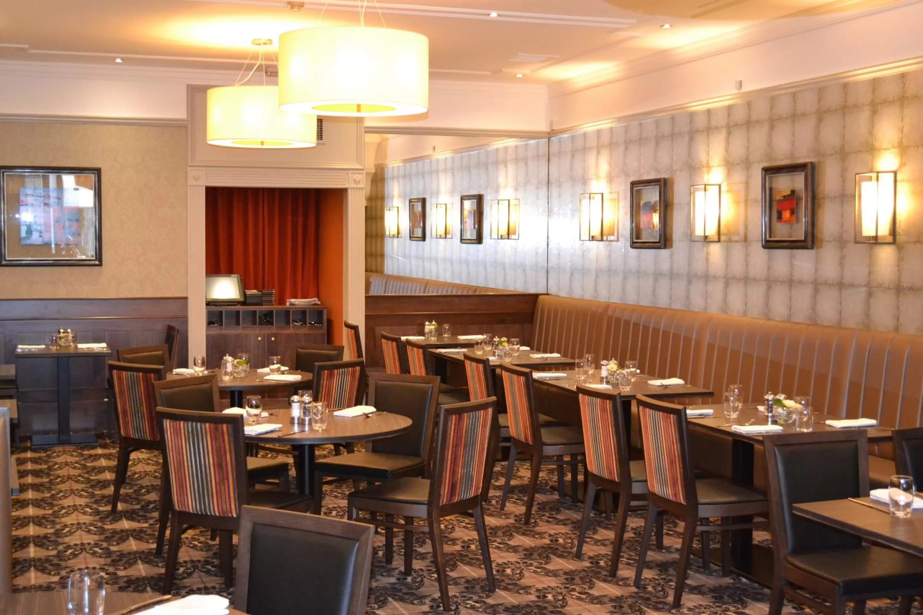 Restaurant/places to eat in Atholl Hotel