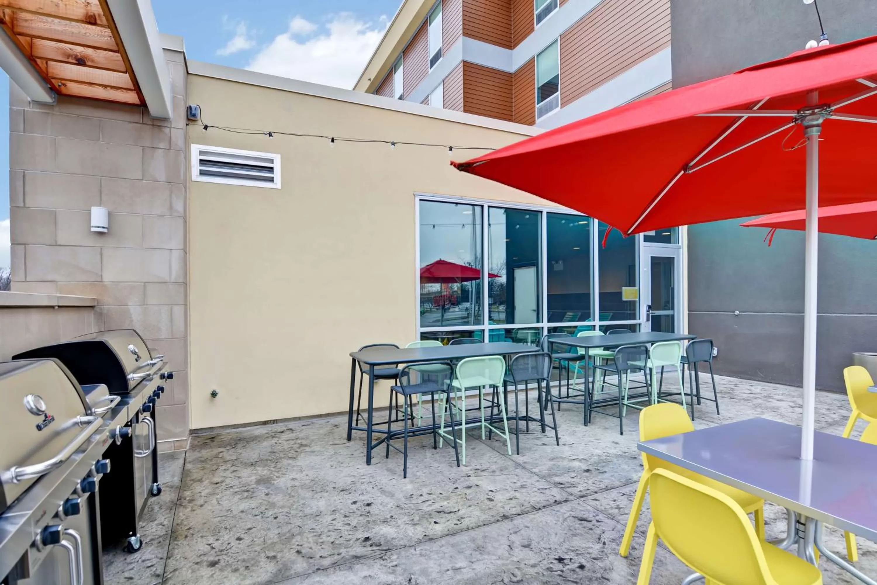 Patio in Home2 Suites By Hilton Lafayette