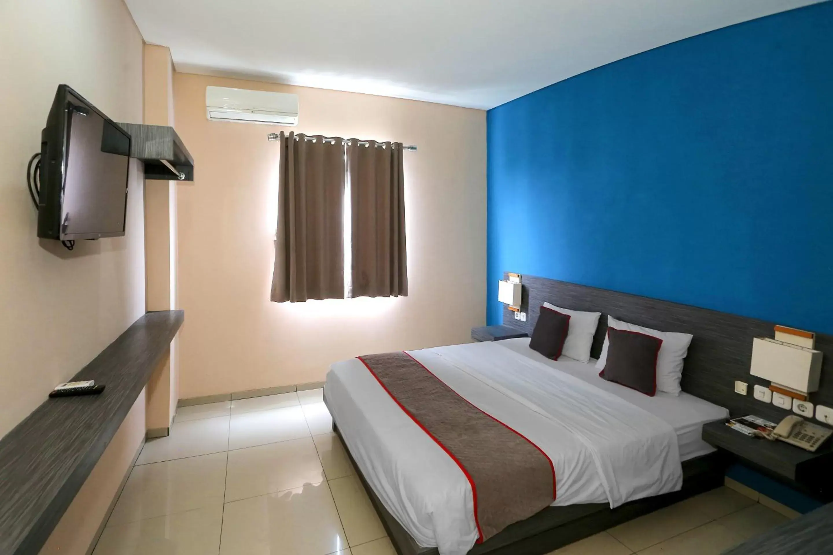 Super OYO Townhouse OAK Hotel Fiducia Pondok Gede Super OYO Townhouse OAK Hotel Fiducia Pondok Gede