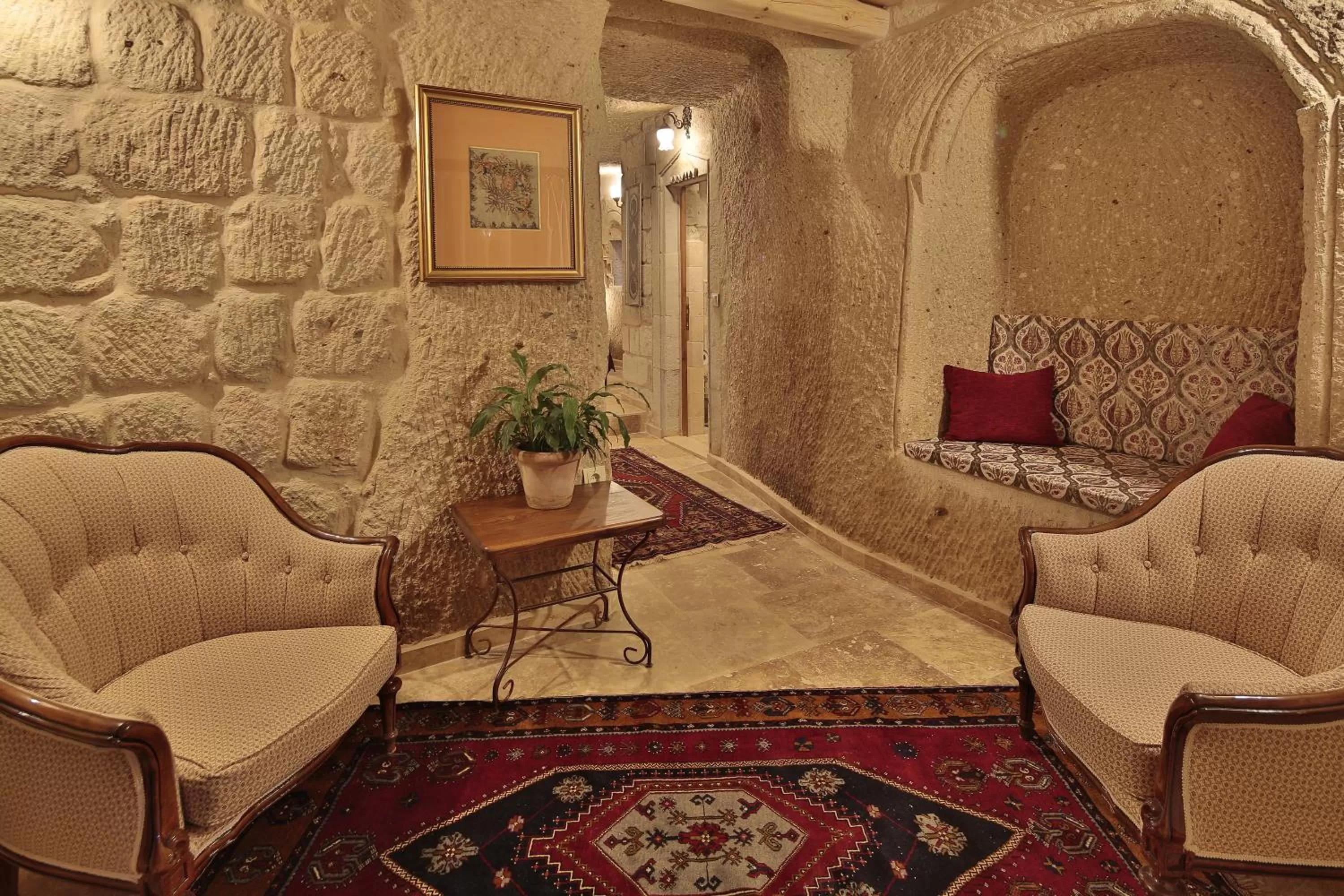 Garden, Seating Area in Vista Cave Hotel